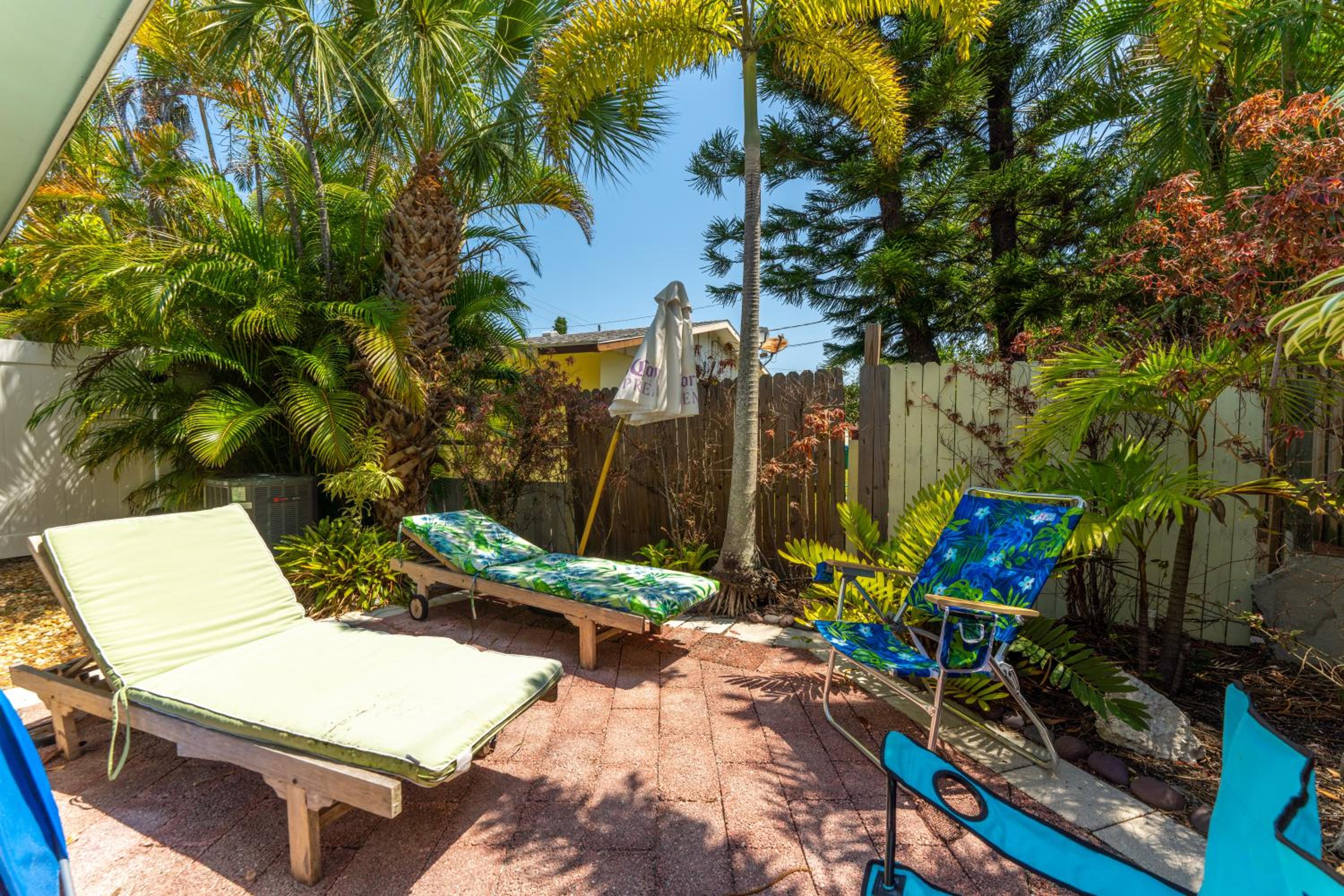 An Island Getaway at Palm Tree Villas