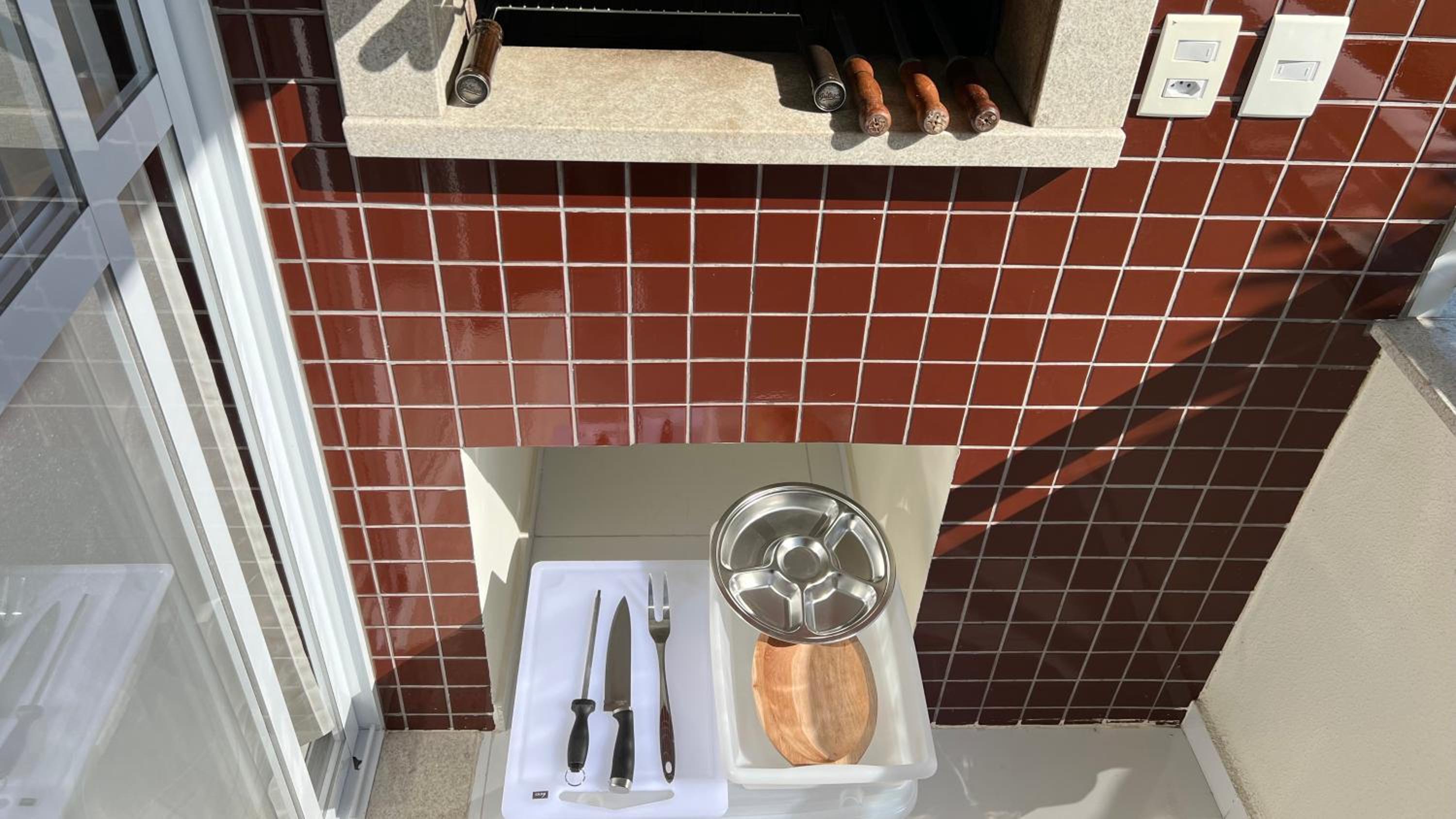 Ap Top Canasvieiras 01 - Apartamento em Canasvieiras com piscina e 2 garagens
