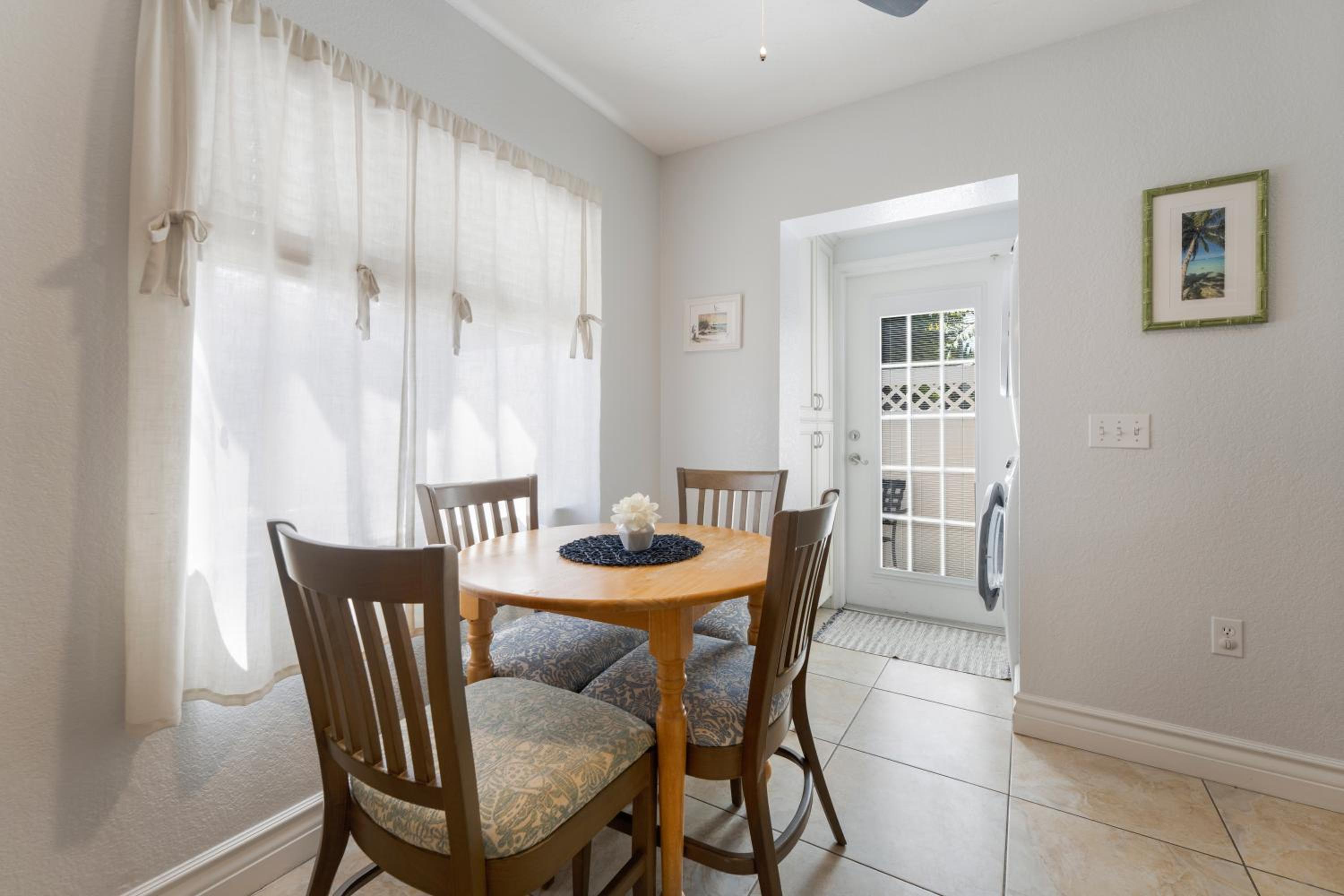 An Island Getaway at Palm Tree Villas