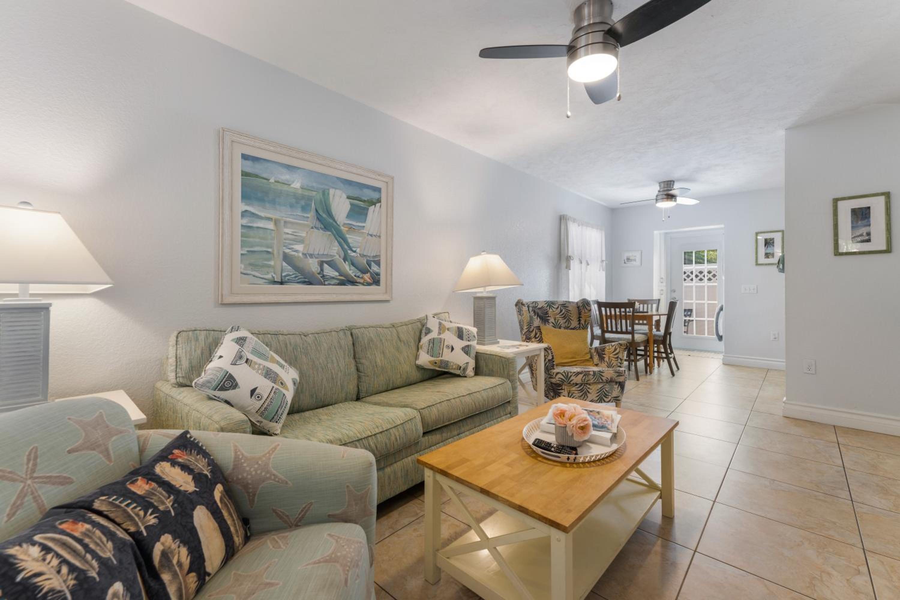 An Island Getaway at Palm Tree Villas