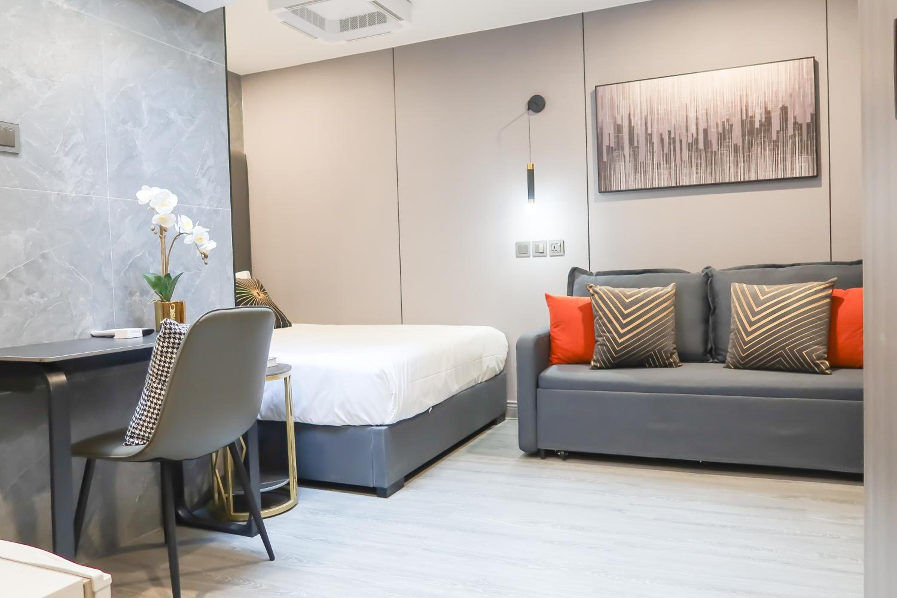 hotel room