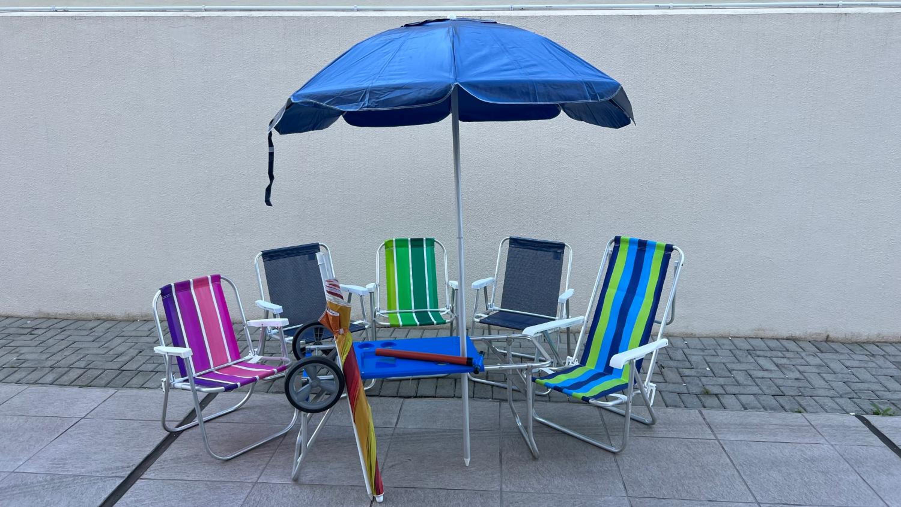 Ap Top Canasvieiras 01 - Apartamento em Canasvieiras com piscina e 2 garagens