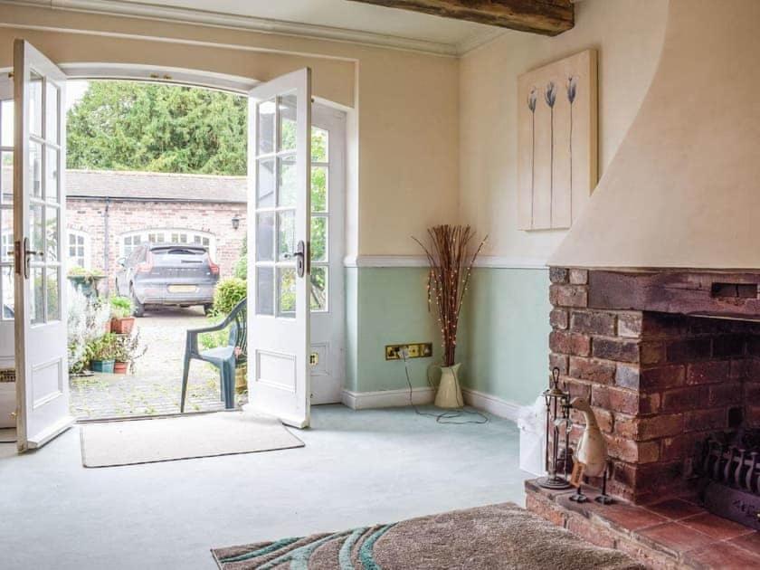 Holly Cottage