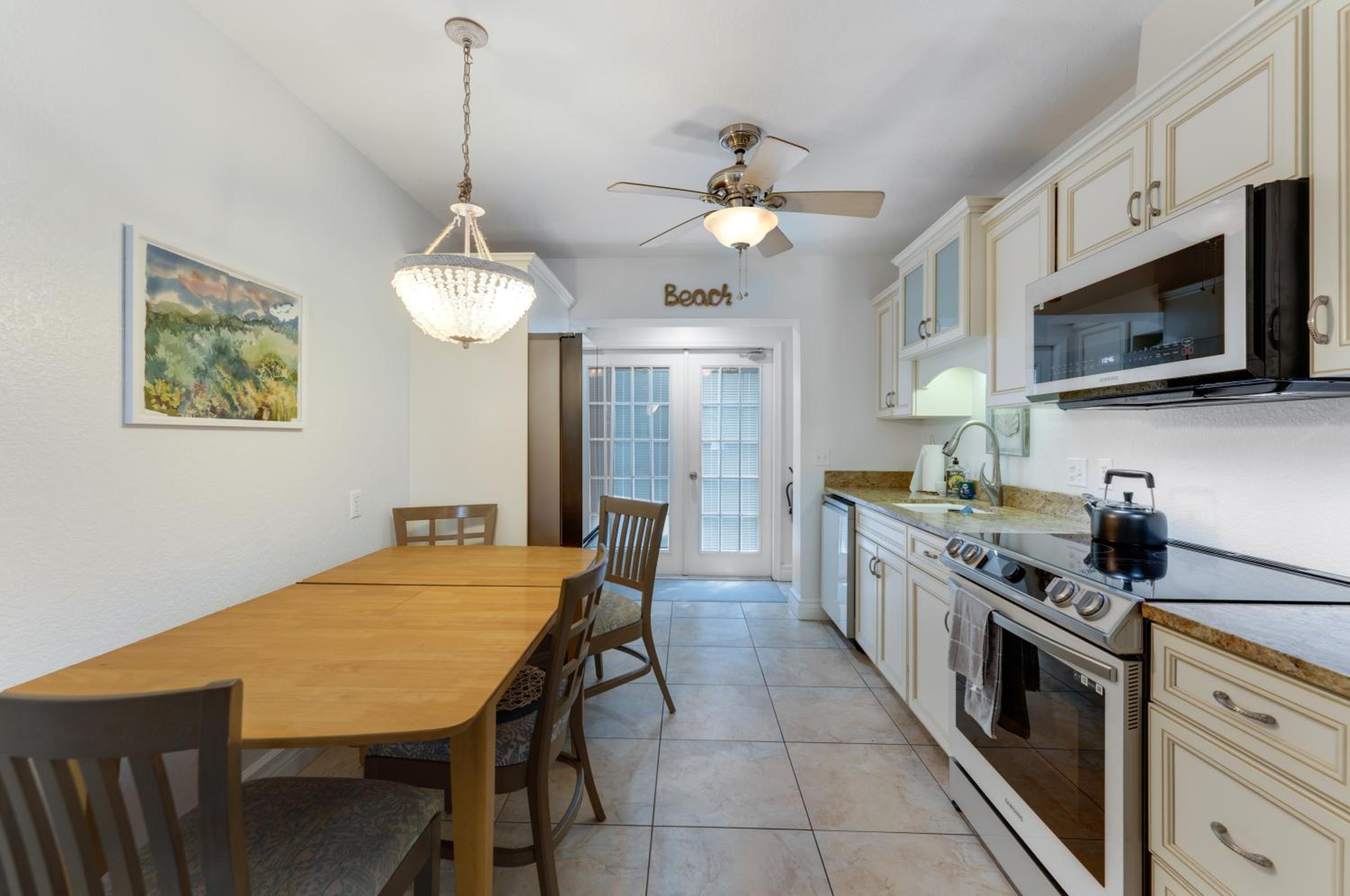 An Island Getaway at Palm Tree Villas