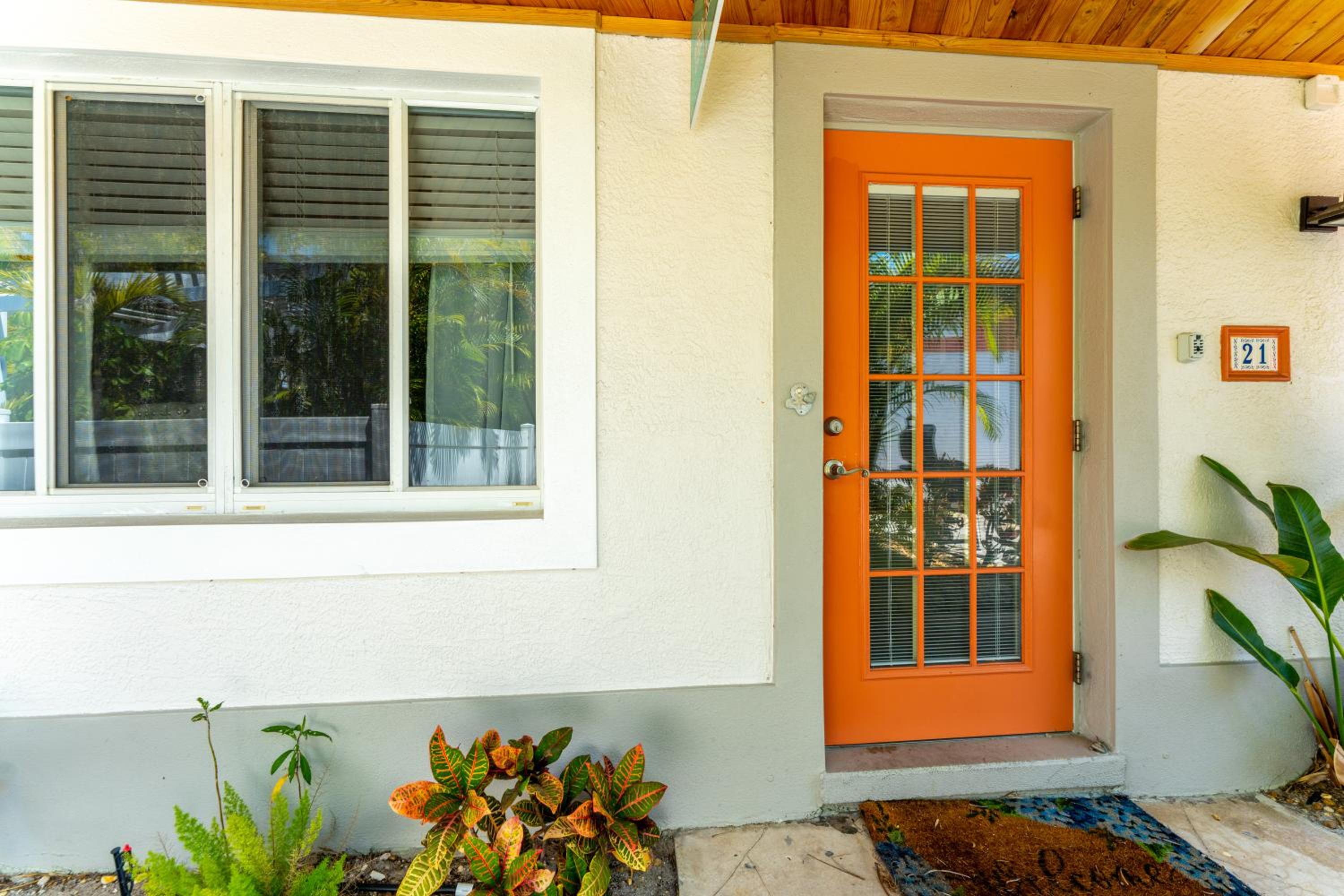 An Island Getaway at Palm Tree Villas