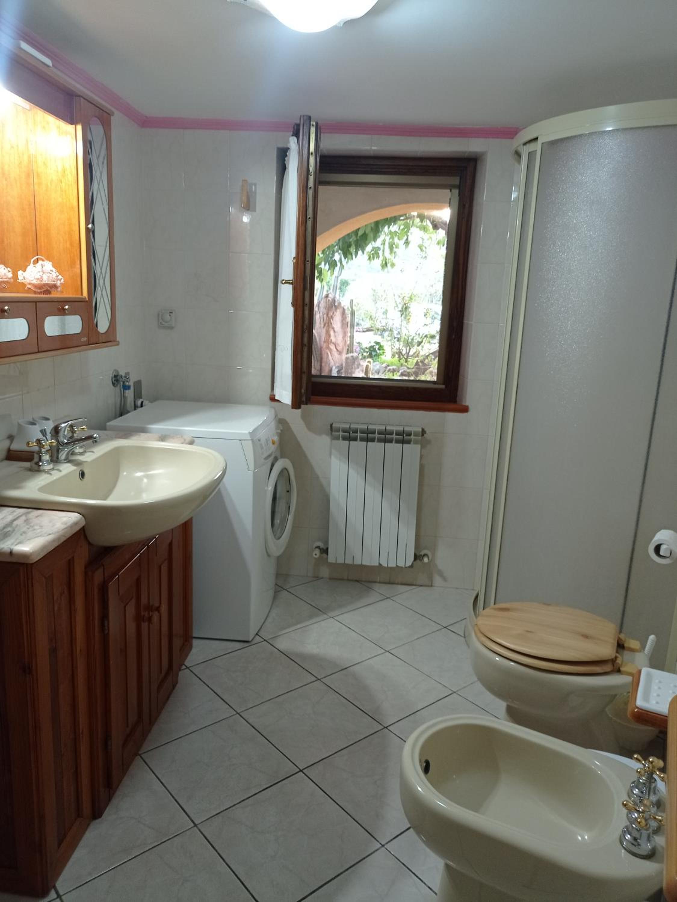Domus piras view 2