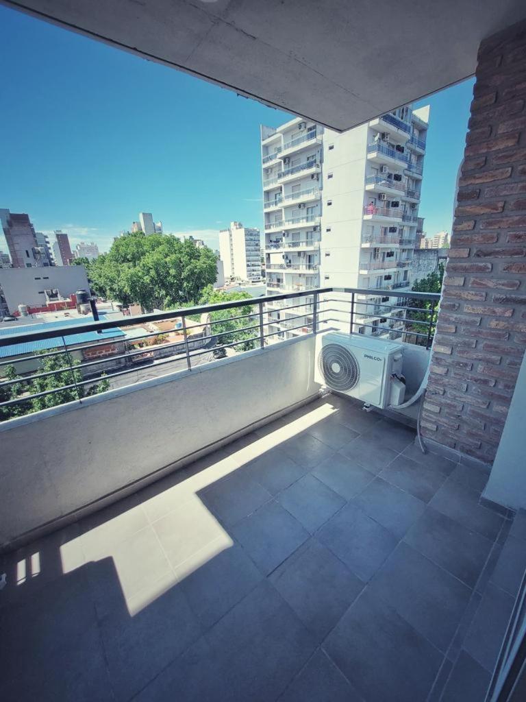Moderno departamento en zona céntrica.