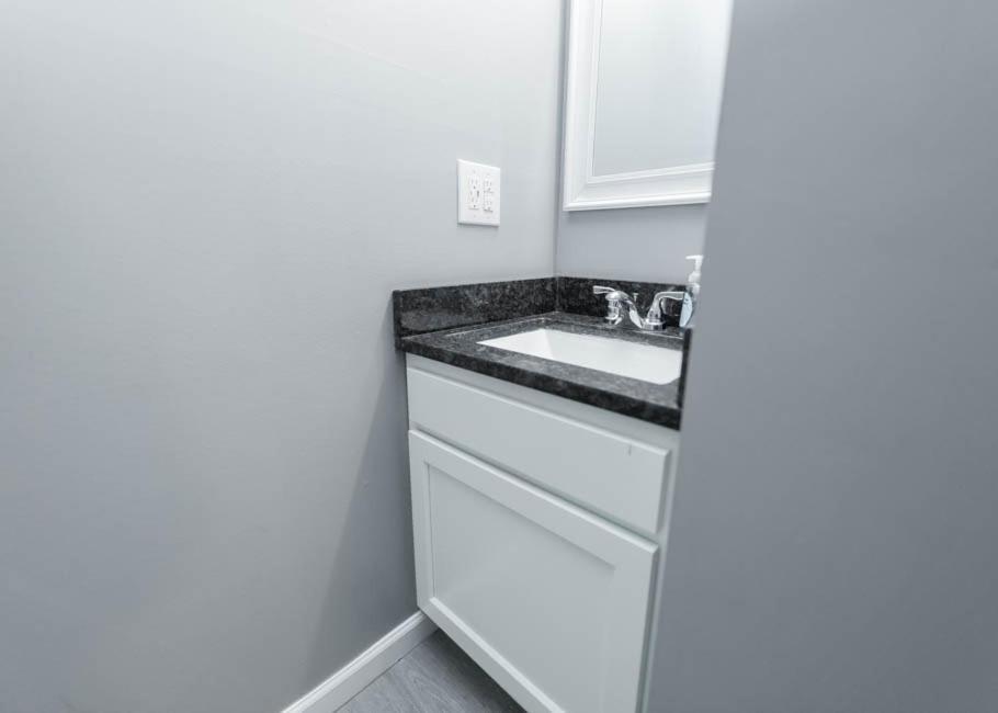 Bloomington Vacations - IU Soccer HIdeaway - Property Image 3