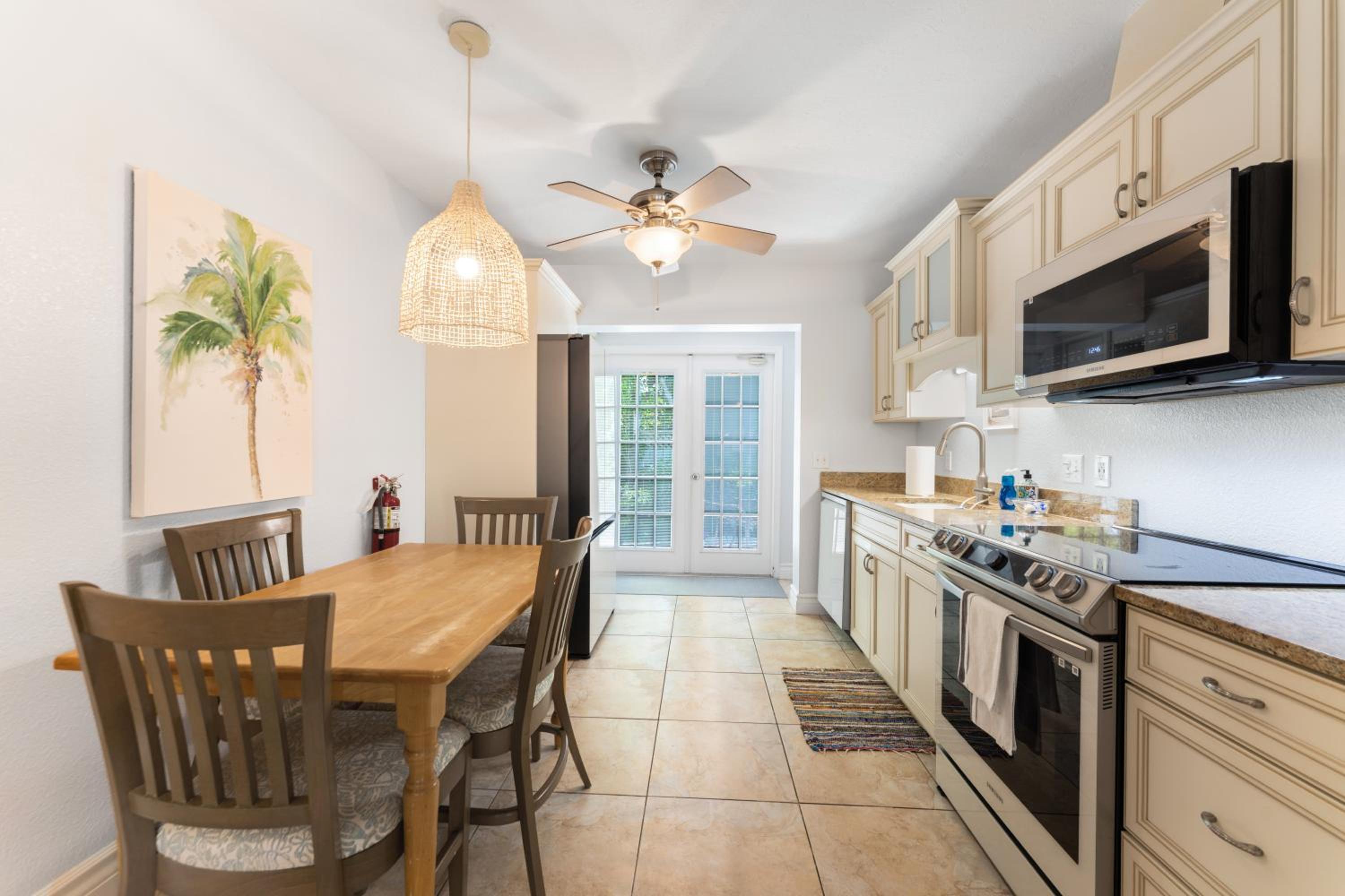 An Island Getaway at Palm Tree Villas