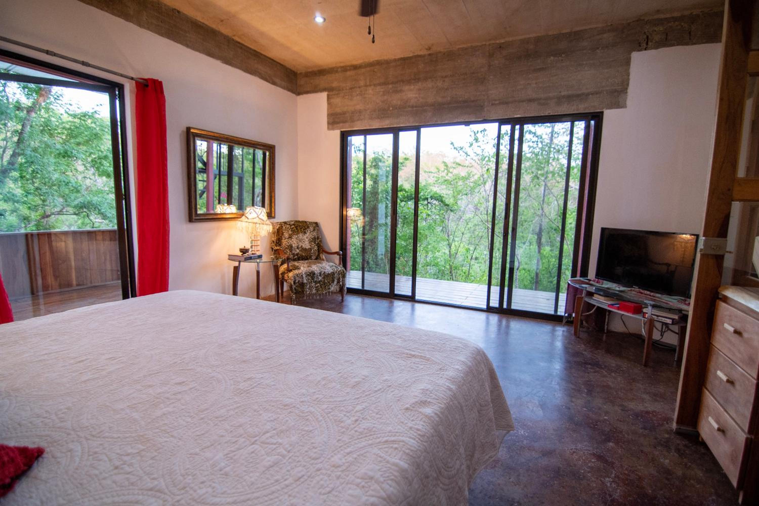 Marbella Retreats Casa Roja