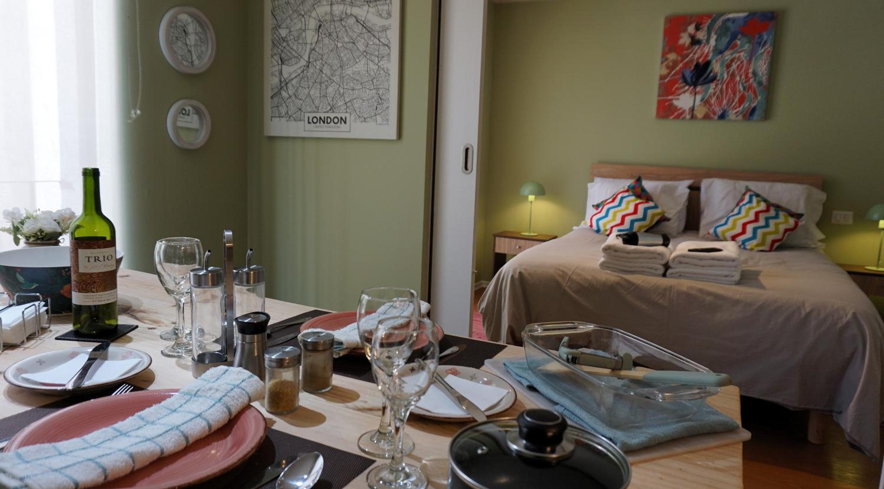 Apt Barrio Histórico 3 min Metro, Wifi, Netflik, Comodidad