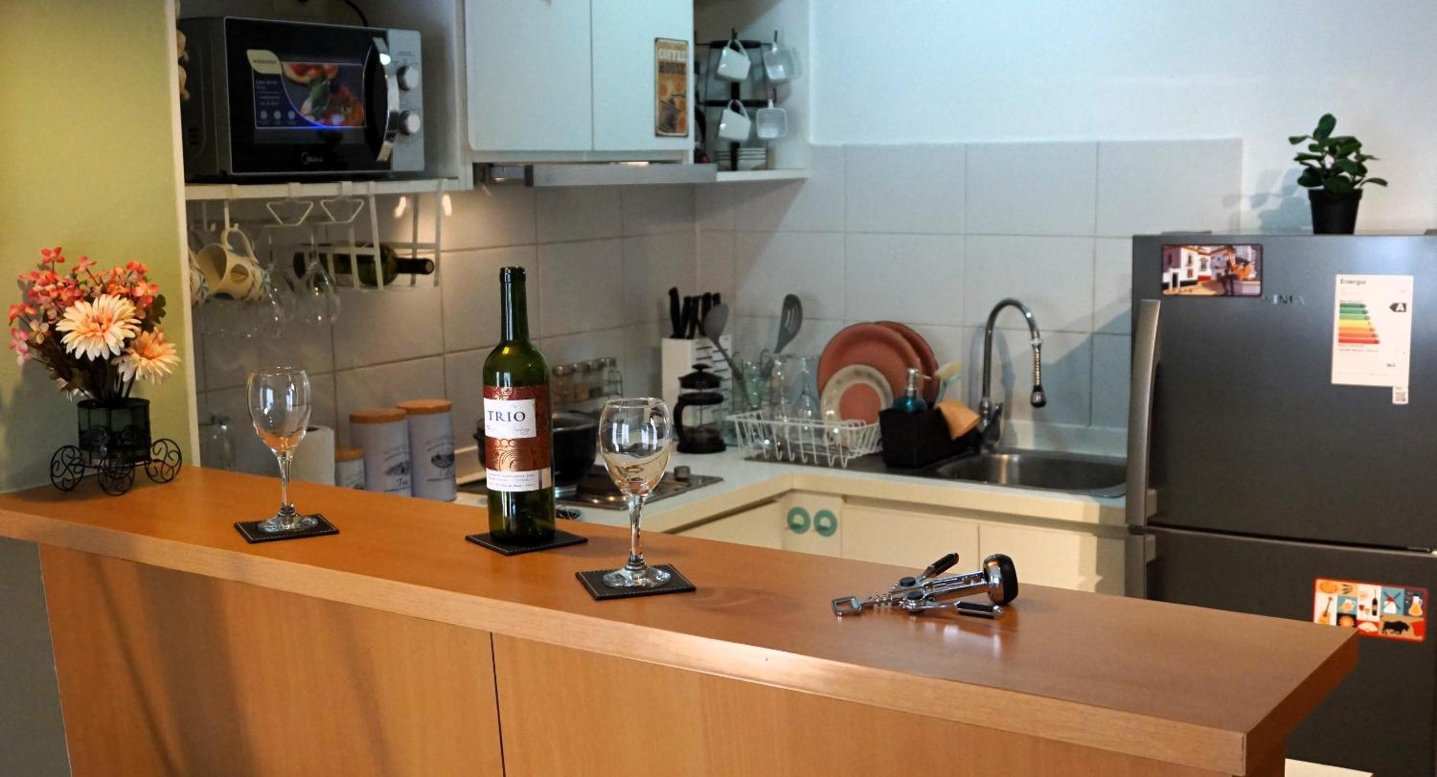 Apt Barrio Histórico 3 min Metro, Wifi, Netflik, Comodidad