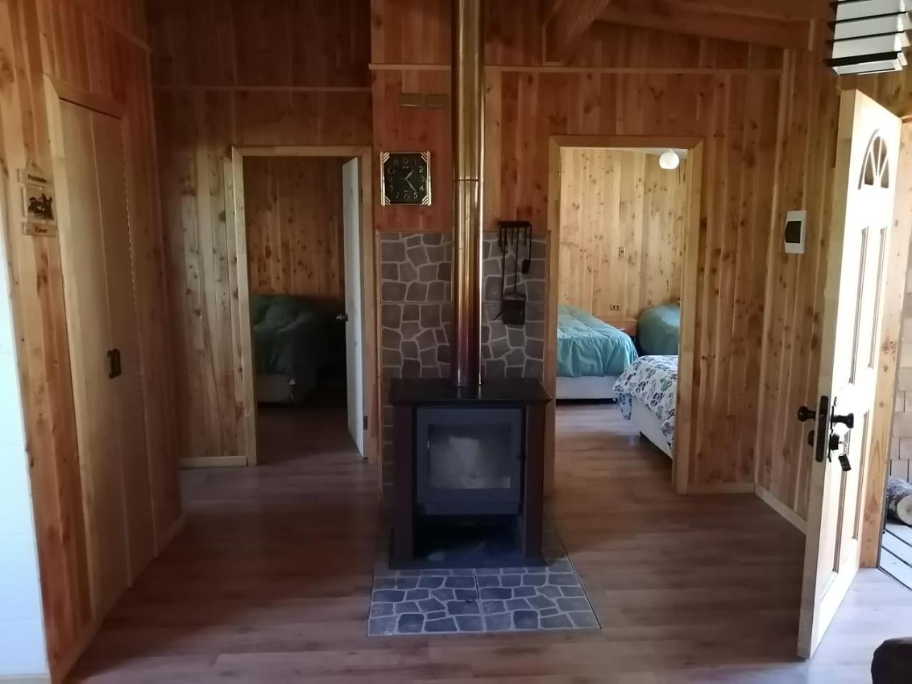 Cabaña Pucon-Villarrica pasos del Lago