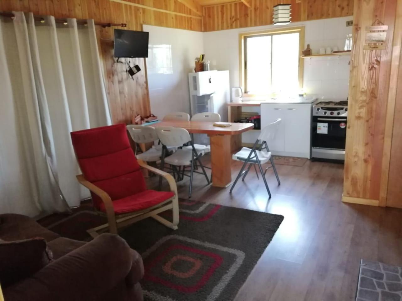 Cabaña Pucon-Villarrica pasos del Lago