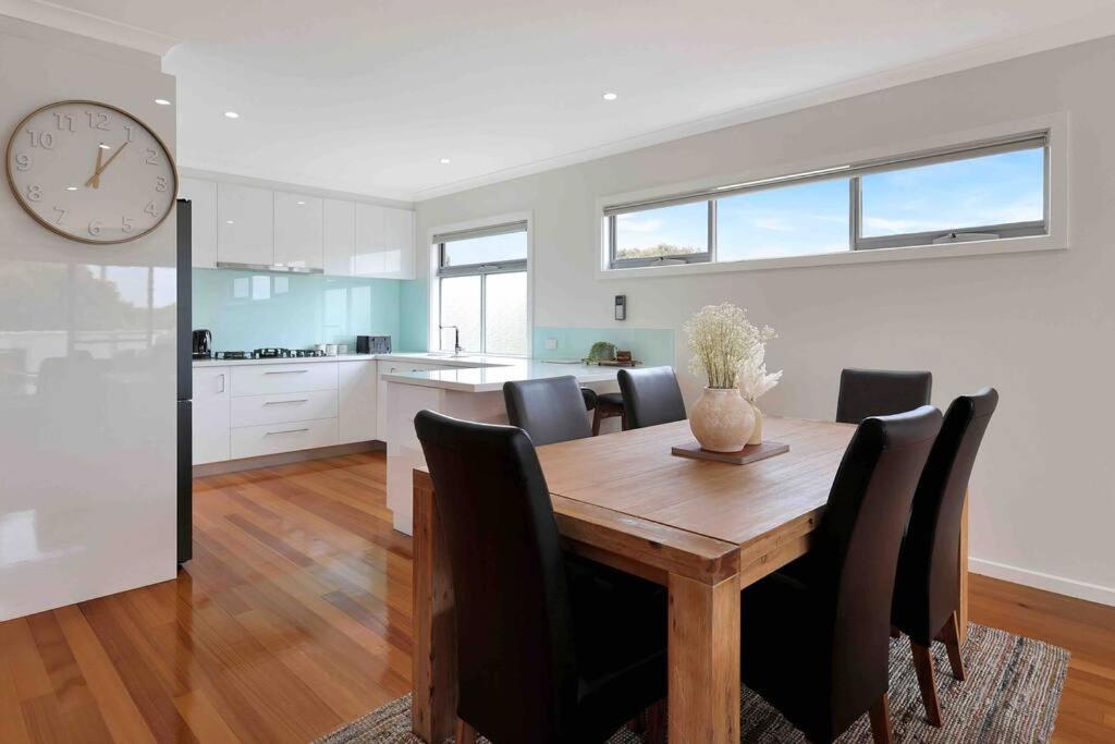 OG Spa Retreat- 3 bedroom, Spa, Central, Aircon