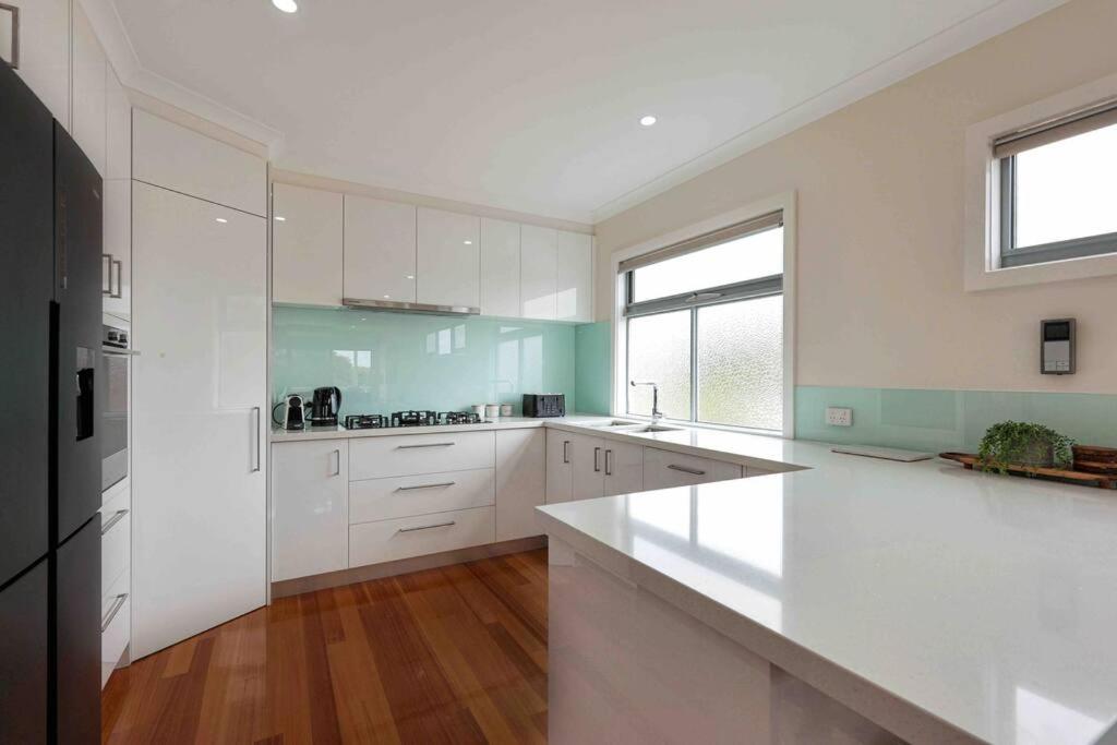 OG Spa Retreat- 3 bedroom, Spa, Central, Aircon