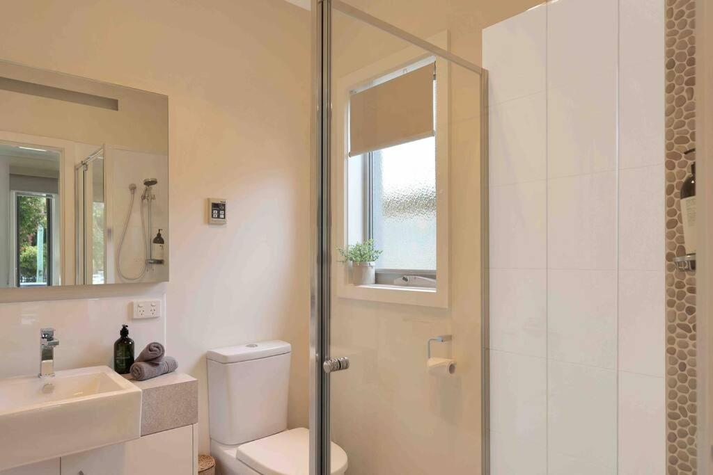 OG Spa Retreat- 3 bedroom, Spa, Central, Aircon