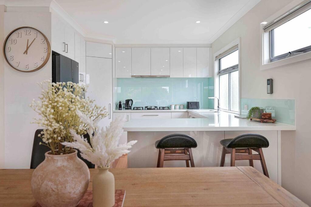 OG Spa Retreat- 3 bedroom, Spa, Central, Aircon