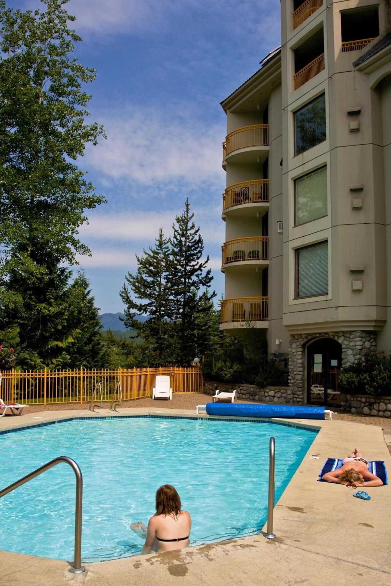 1BR in Marquise, Near Ski Hill, Fireplace, Heated Pool, Hot Tub, Sauna, Gym, Free Shuttle