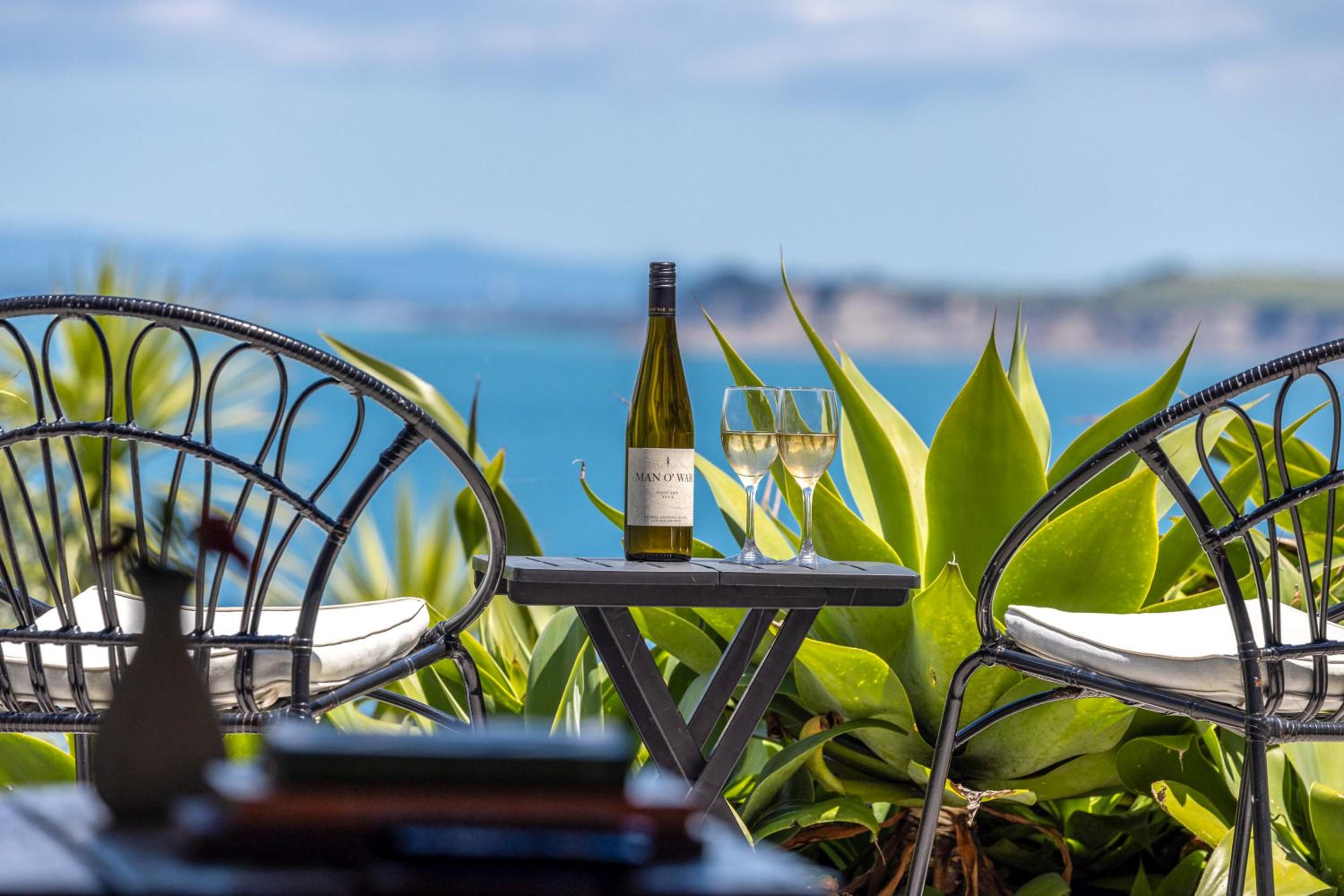 The Moorings Studio Apartments - Be My Guest Waiheke view 5