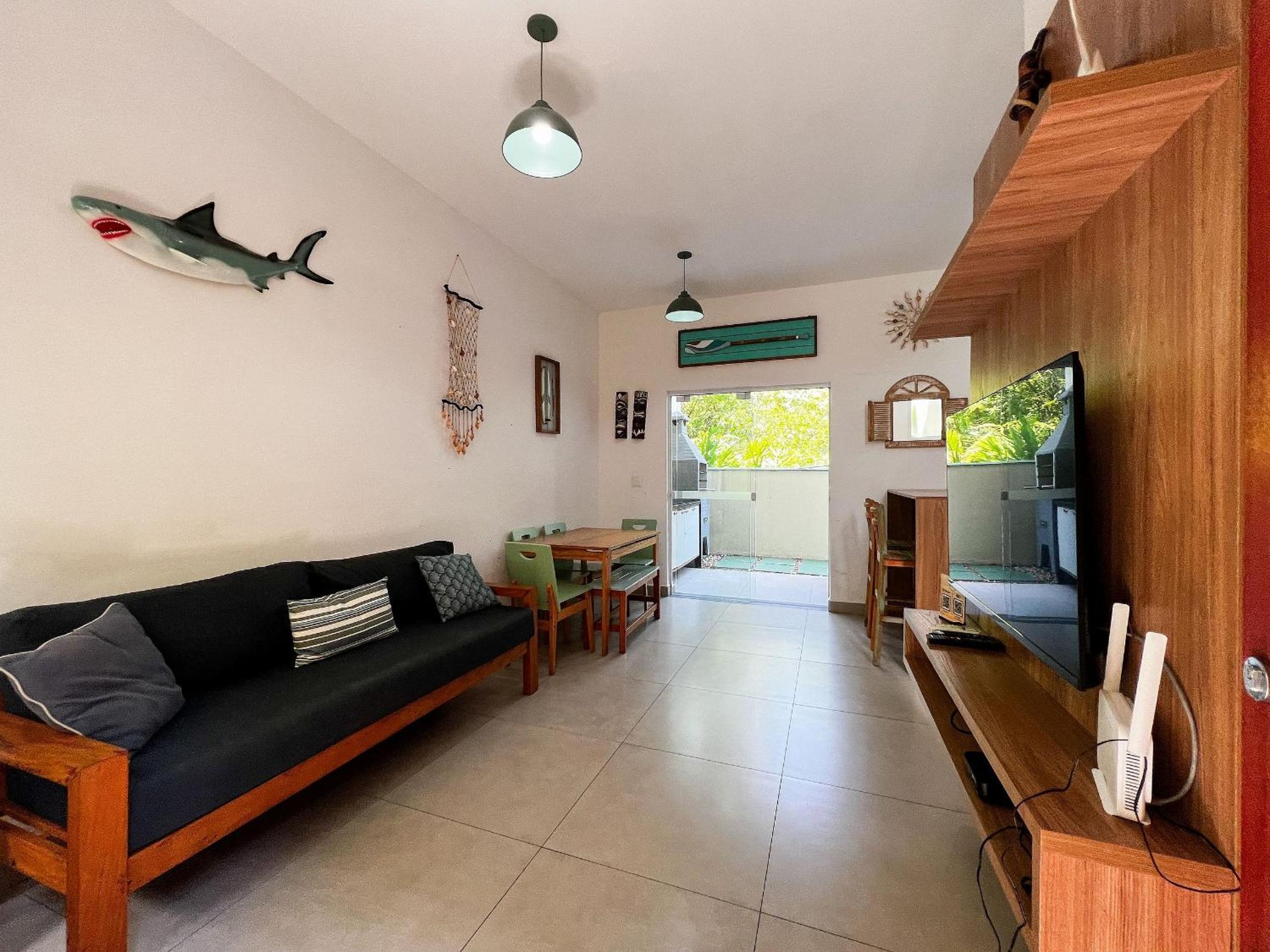 Casa a poucos metros da Praia de Santiago