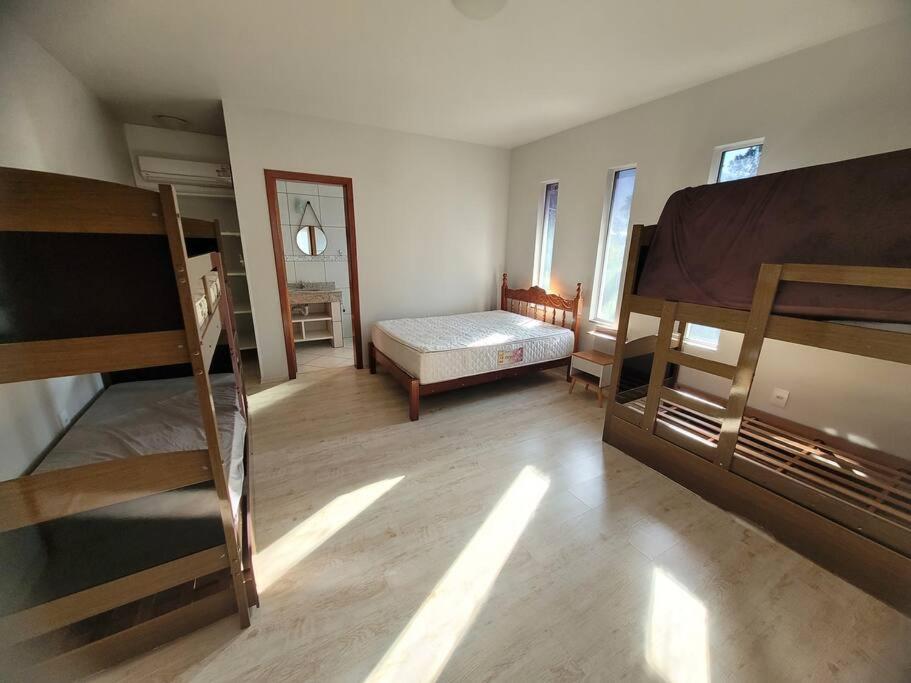 minhacasapraiapalmas istag 4 suítes 30 hosp a combinar
