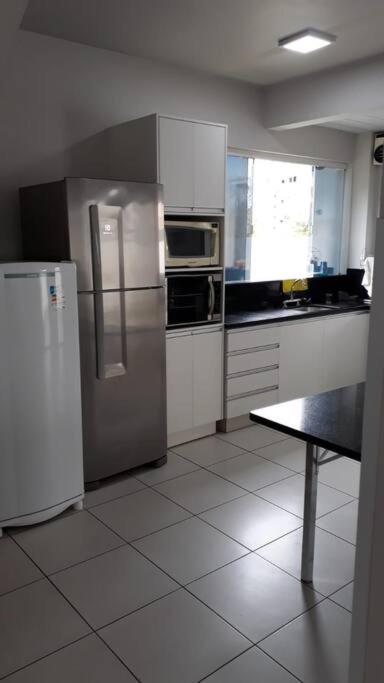 minhacasapraiapalmas istag 4 suítes 30 hosp a combinar