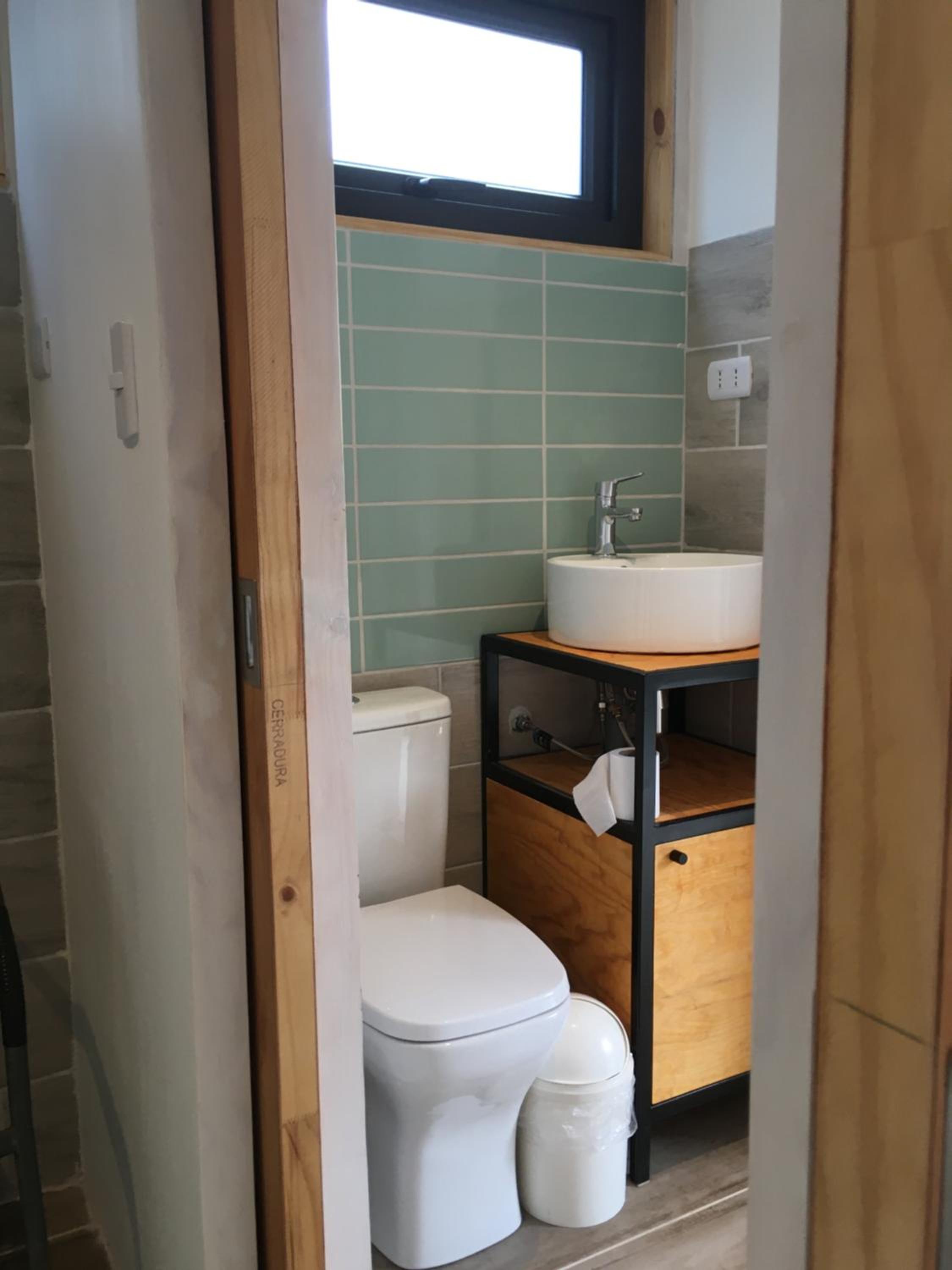 Tiny House con Vista al Mar, ideal para Teletrabajo o Descanso en Pichilemu