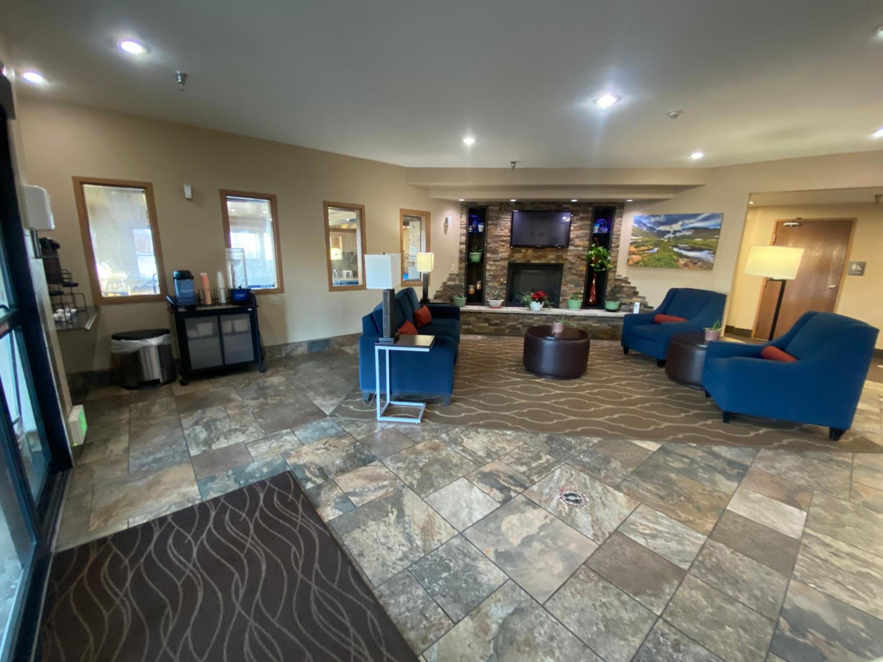 Gunnison Vacations - Comfort Inn  Suites Gunnison-Crested Butte - Property Image 64