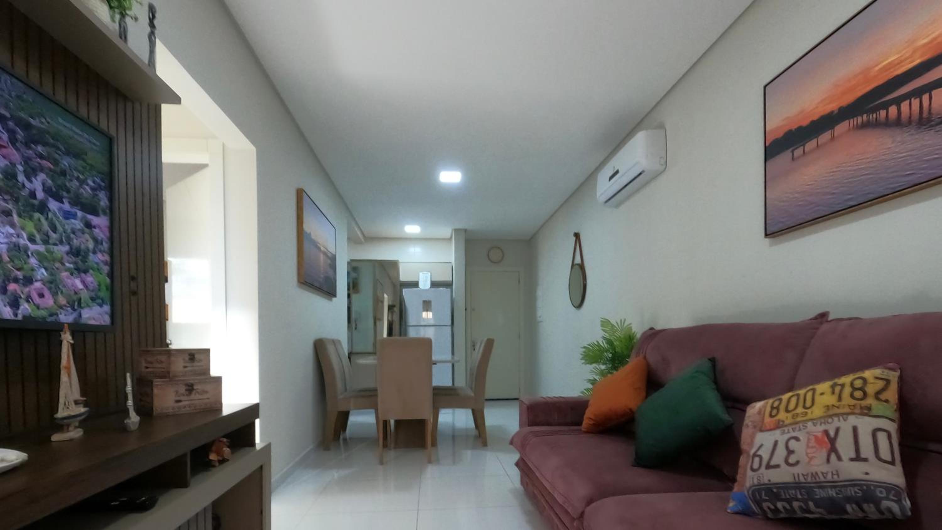 Ap Top Canasvieiras 01 - Apartamento em Canasvieiras com piscina e 2 garagens