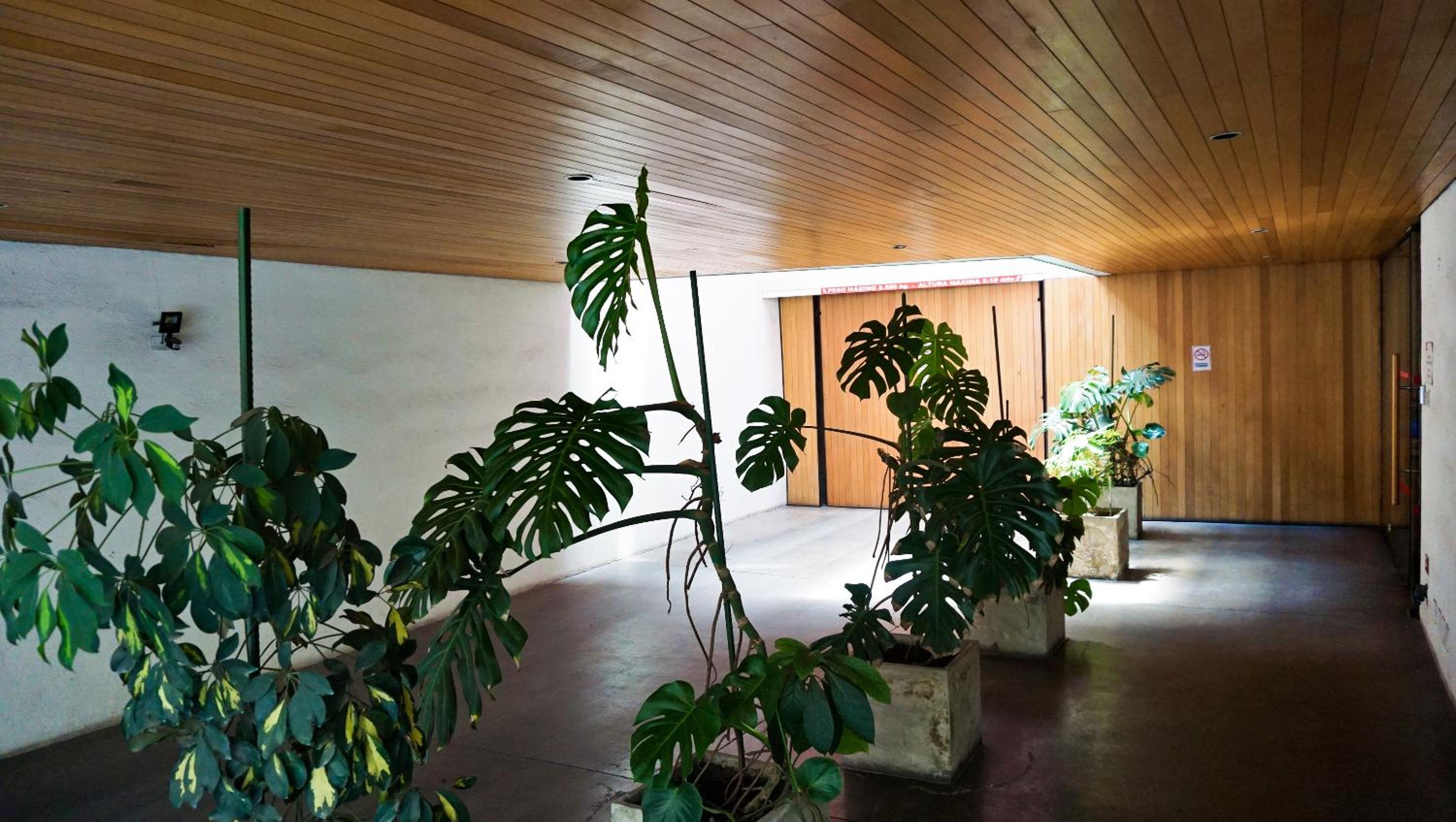 Apt Barrio Histórico 3 min Metro, Wifi, Netflik, Comodidad