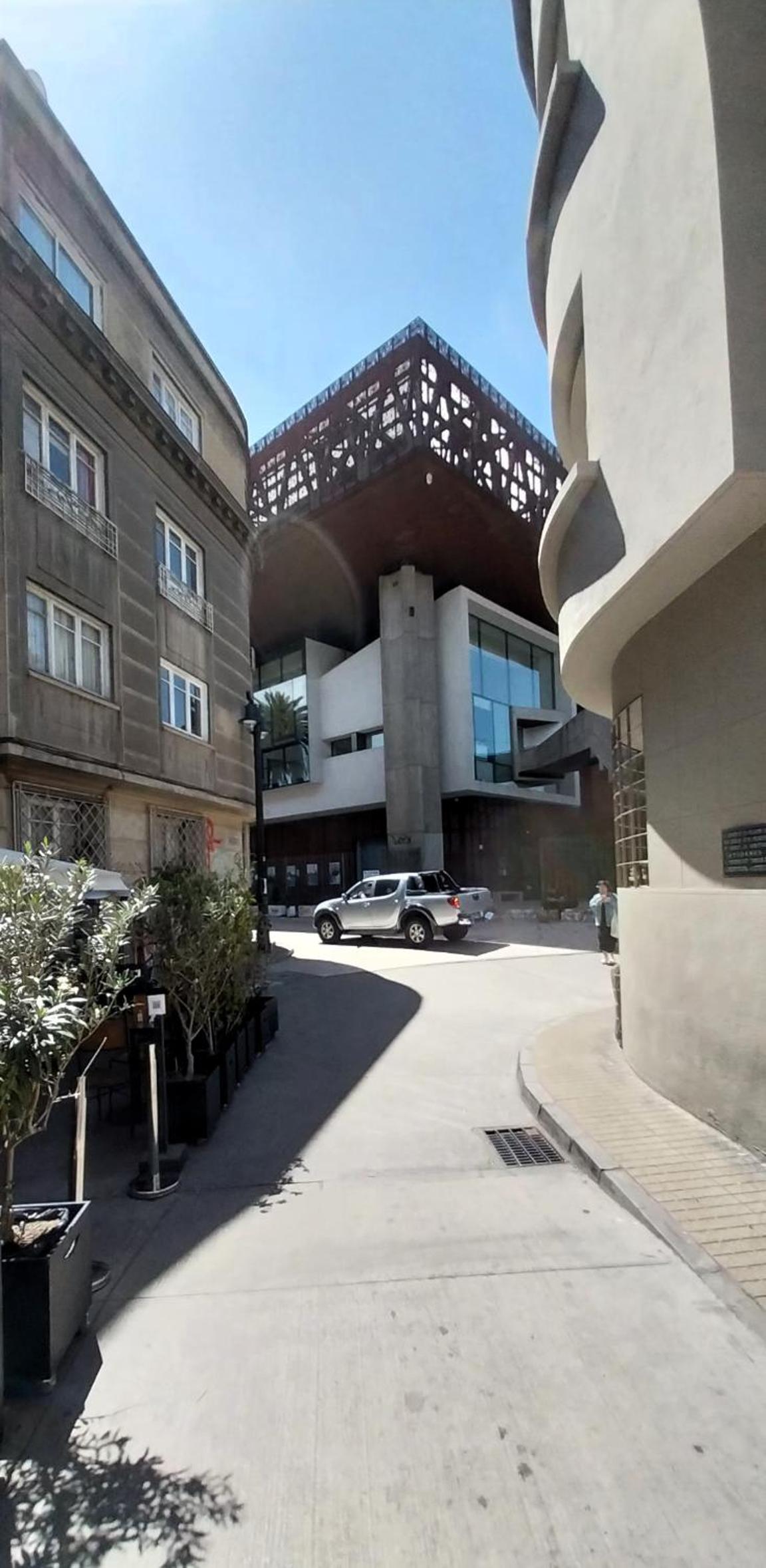 Apt Barrio Histórico 3 min Metro, Wifi, Netflik, Comodidad