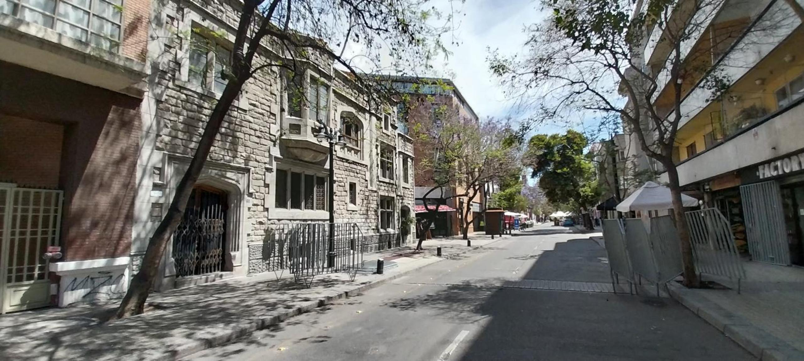 Apt Barrio Histórico 3 min Metro, Wifi, Netflik, Comodidad