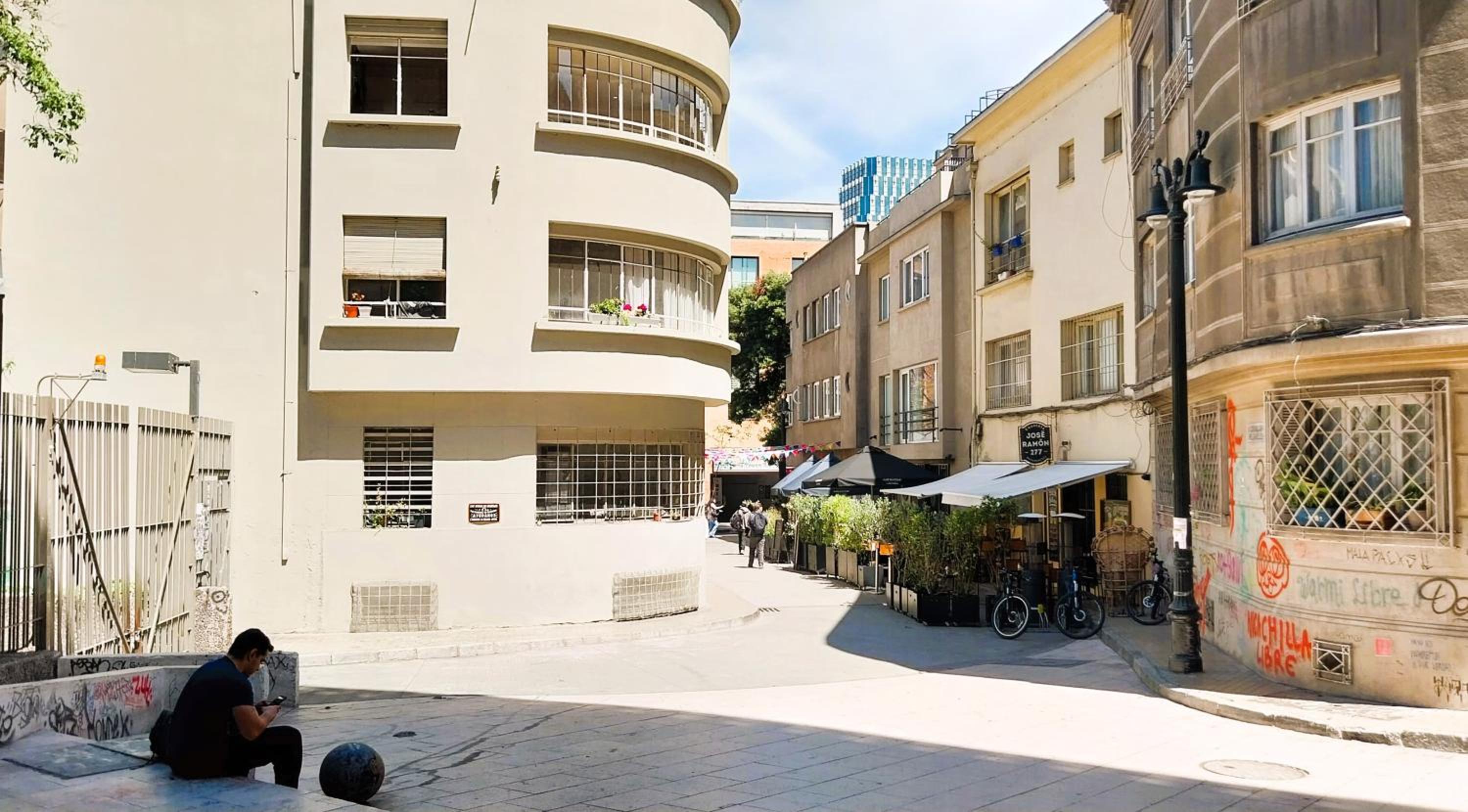 Apt Barrio Histórico 3 min Metro, Wifi, Netflik, Comodidad