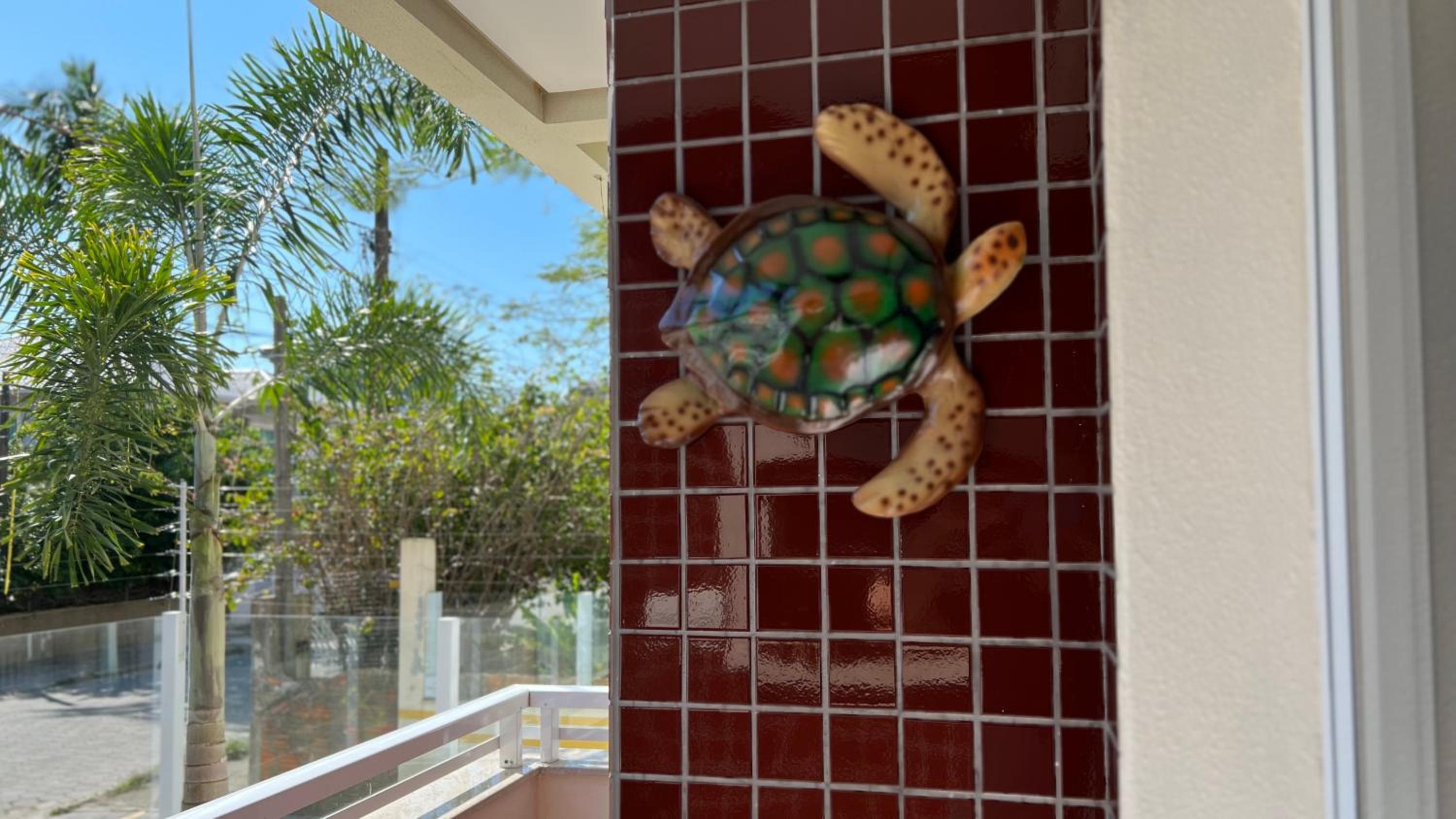Ap Top Canasvieiras 01 - Apartamento em Canasvieiras com piscina e 2 garagens