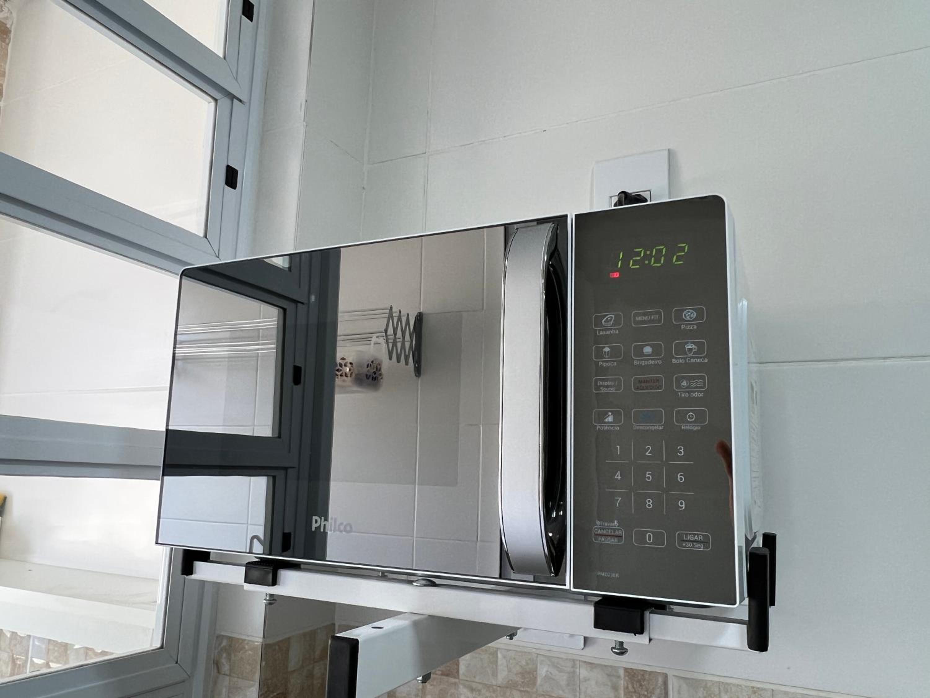 Ap Top Canasvieiras 01 - Apartamento em Canasvieiras com piscina e 2 garagens