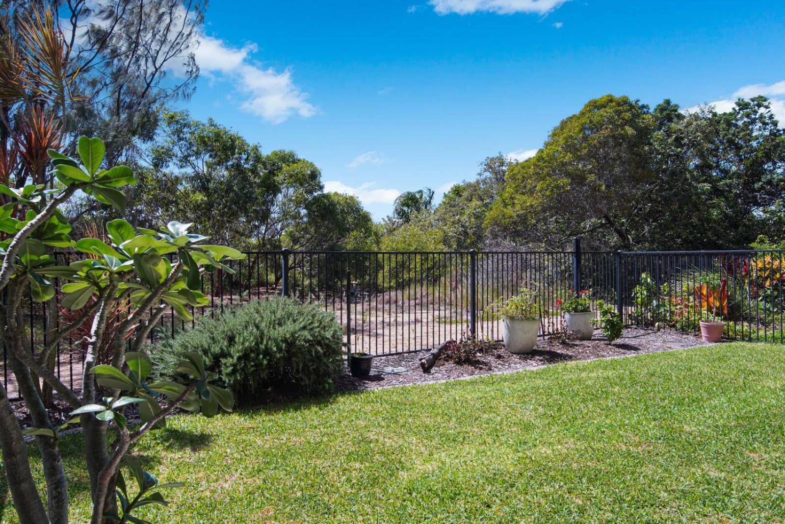 Dream Time Direct Beach Access