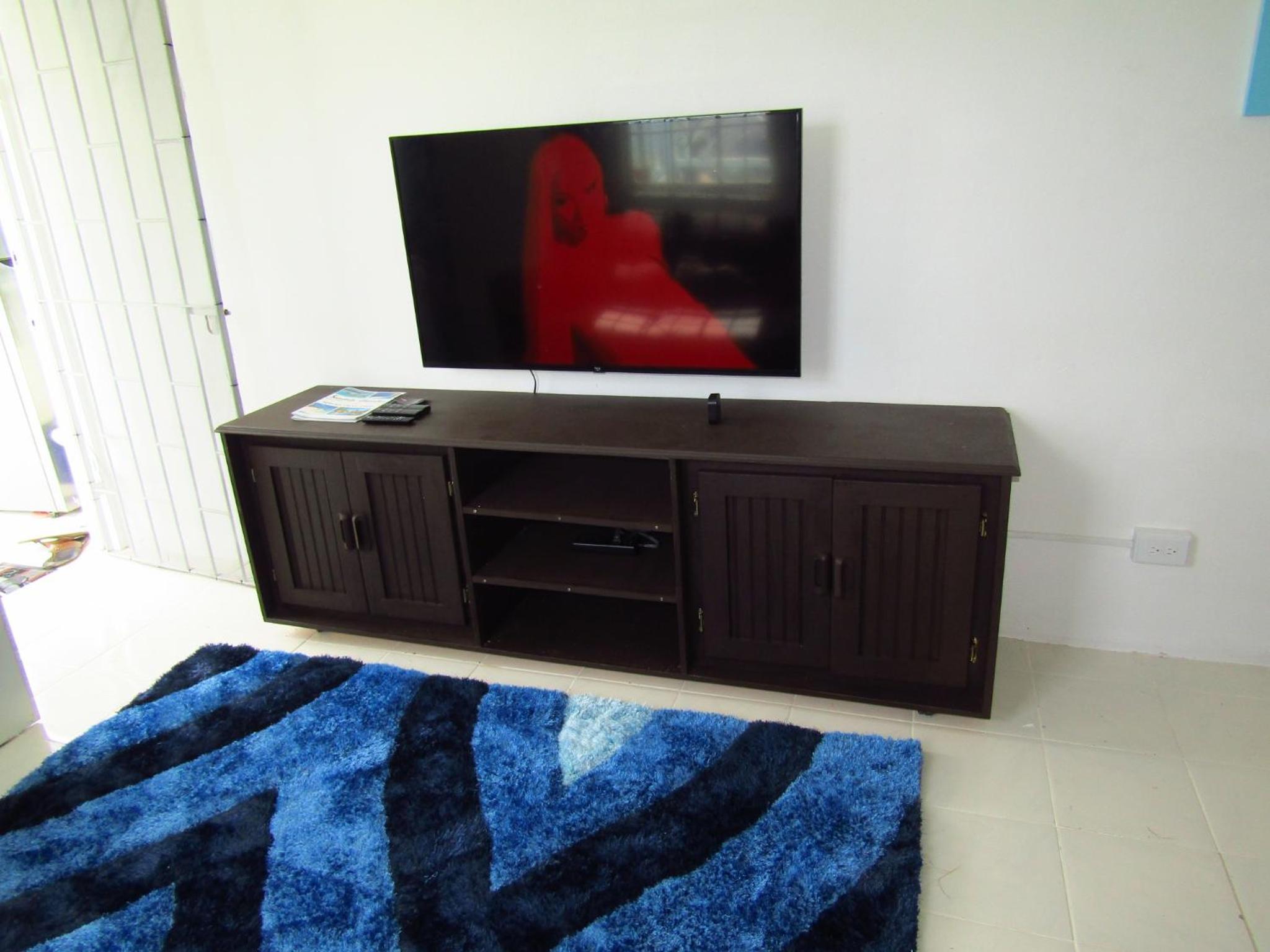 Dover Apt 1 by Dover Beach