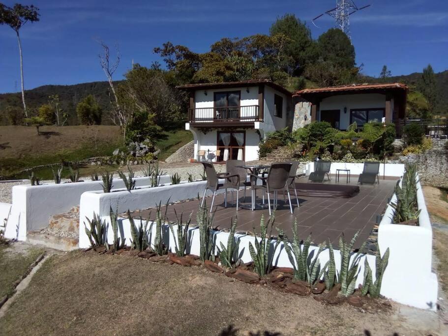 Casa De Campo Senderito Guatapé
