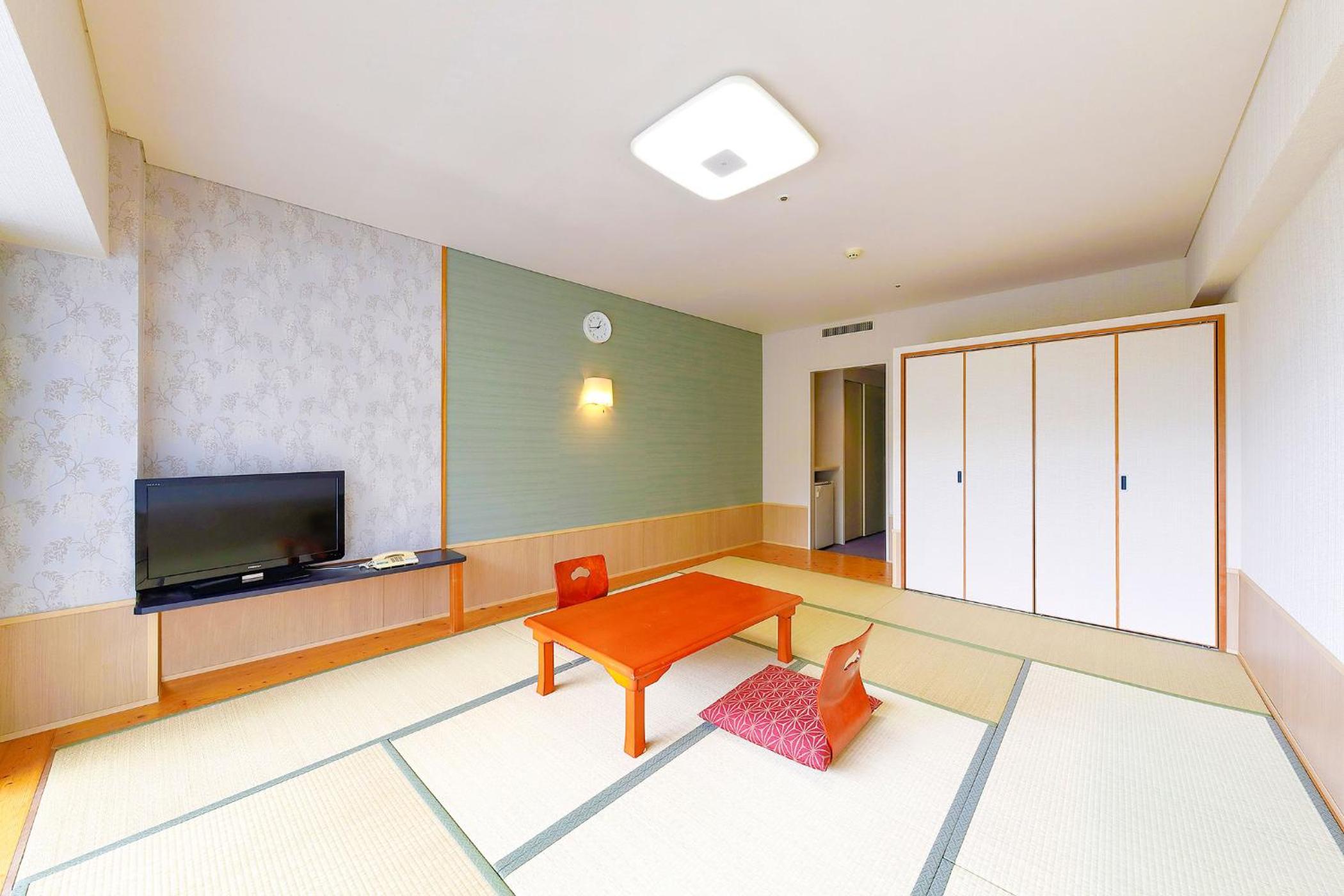 Ooedo Onsen Monogatari Hotel Reoma no Mori