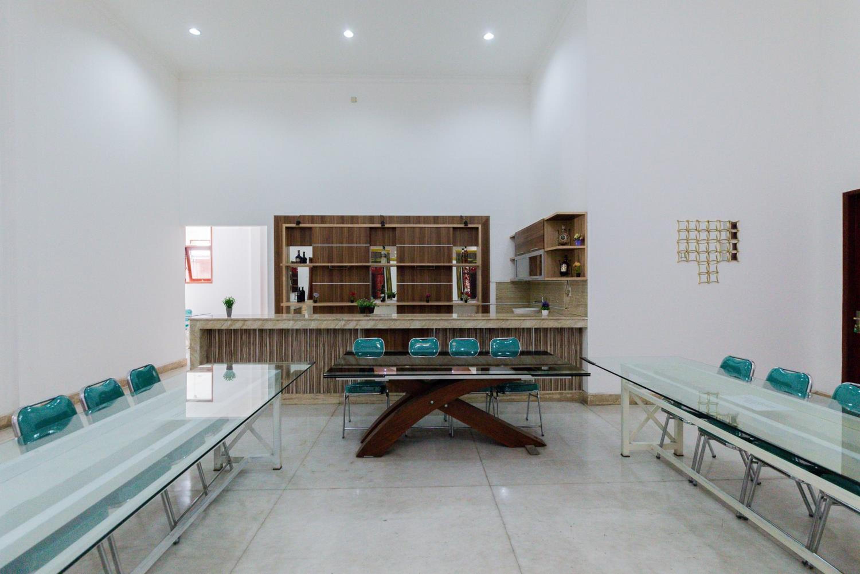 meeting & event spaces