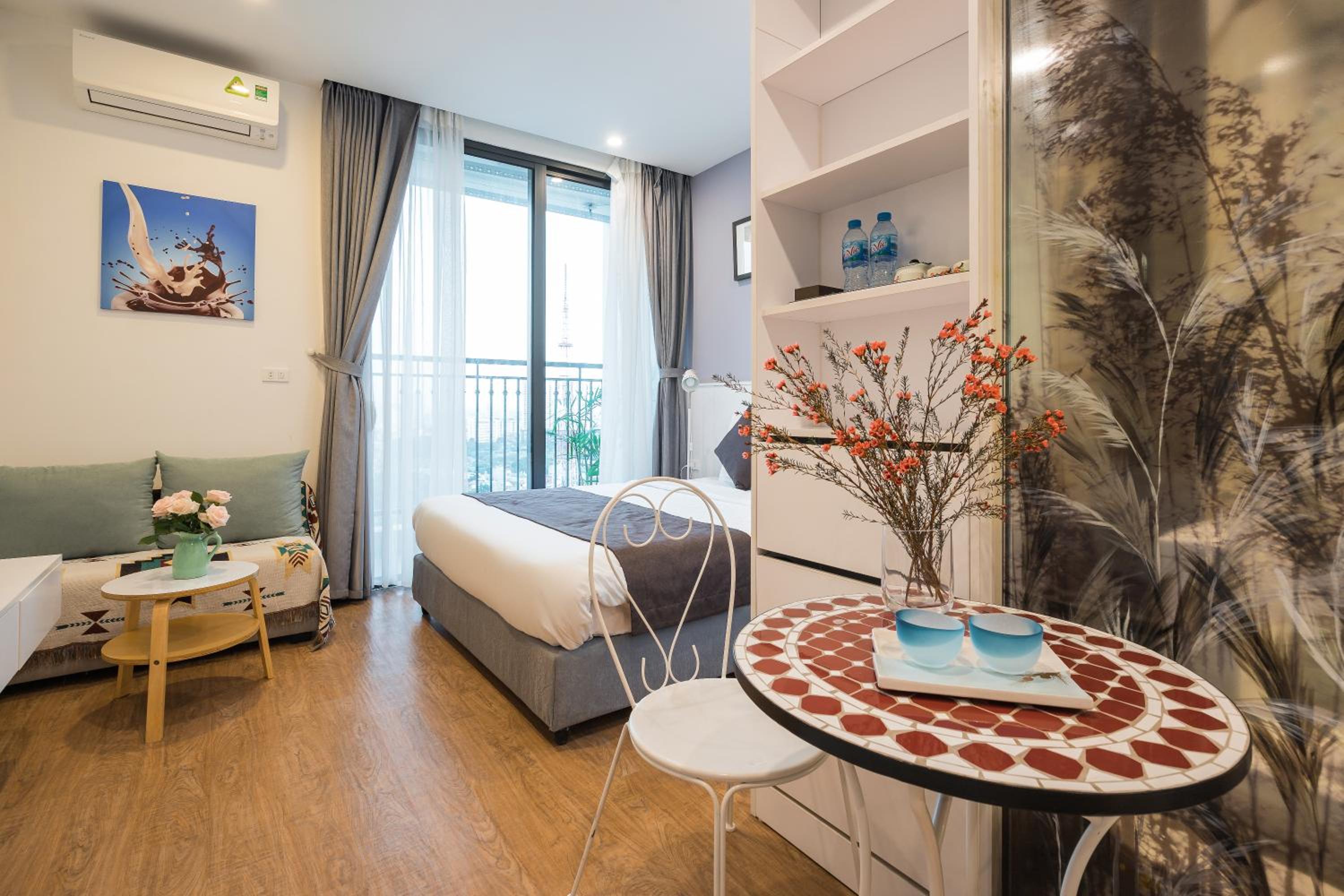 BOM HOMES- VINHOMES GREENBAY- Service Apartment