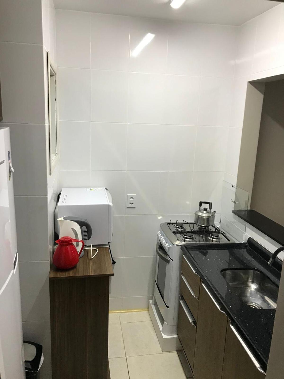 Apartamento 1 dormitório, confortável, no centro de Capão da Canoa a 1 quadra do mar