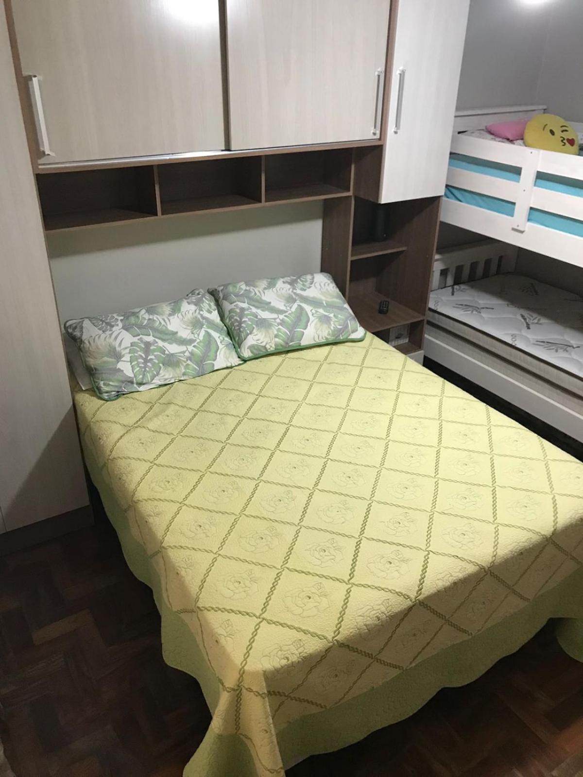 Apartamento 1 dormitório, confortável, no centro de Capão da Canoa a 1 quadra do mar