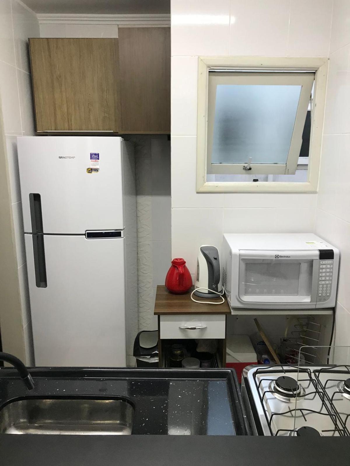 Apartamento 1 dormitório, confortável, no centro de Capão da Canoa a 1 quadra do mar