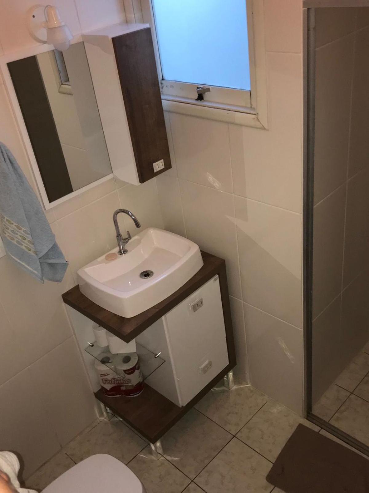 Apartamento 1 dormitório, confortável, no centro de Capão da Canoa a 1 quadra do mar