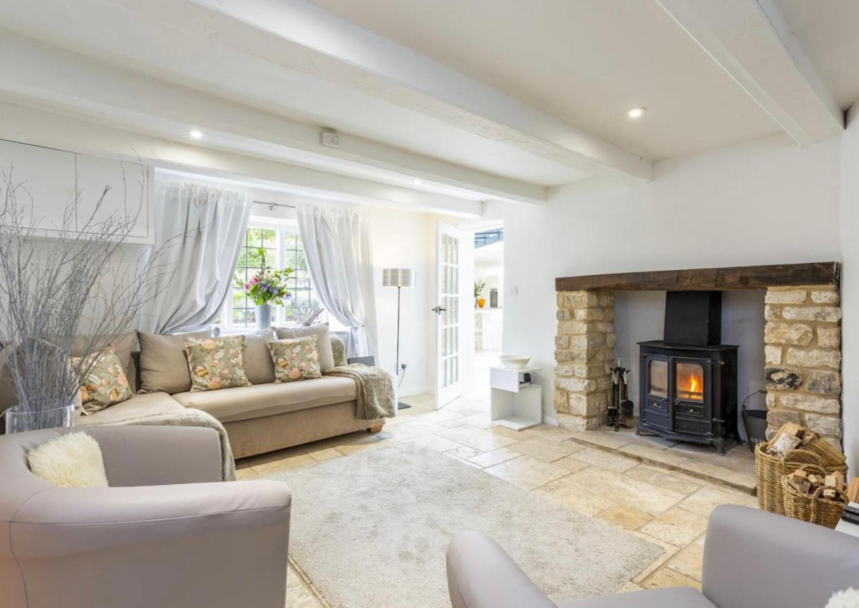 Culls Cottage, view 4
