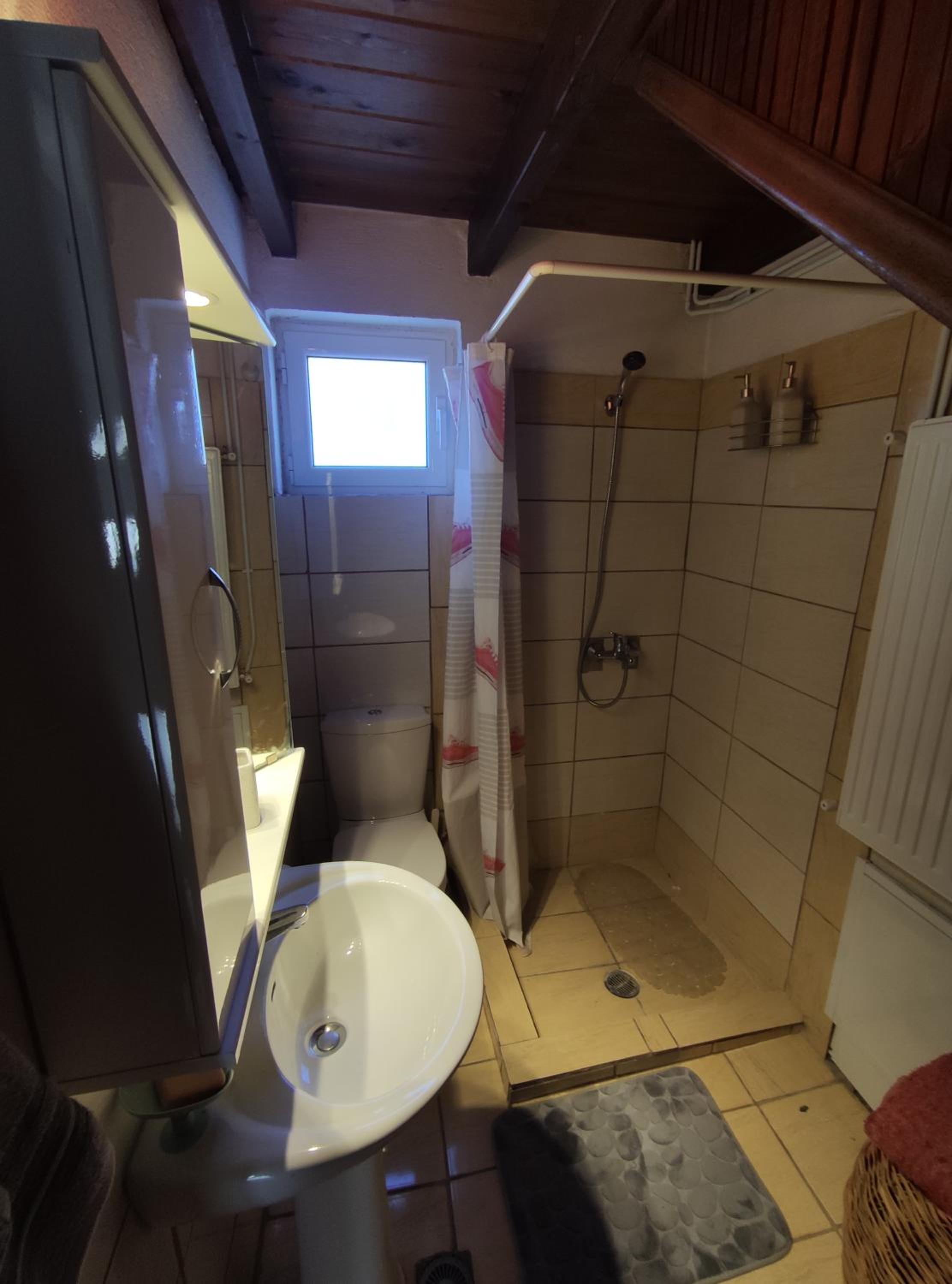Villa Dorothy - Mountain View Retreat, Polydrosos
