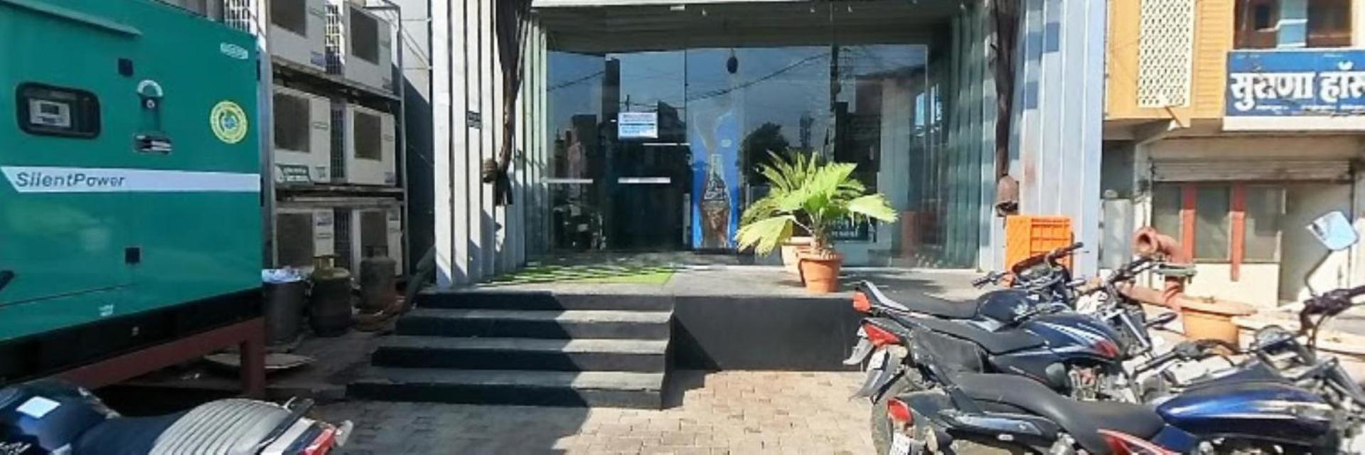 Photo 9