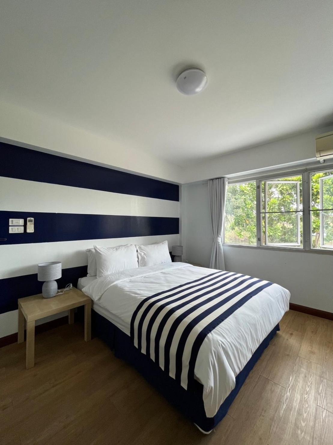 Nautical Home & Seashell House B&B